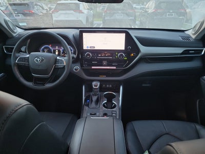 2024 Toyota Highlander Hybrid Limited