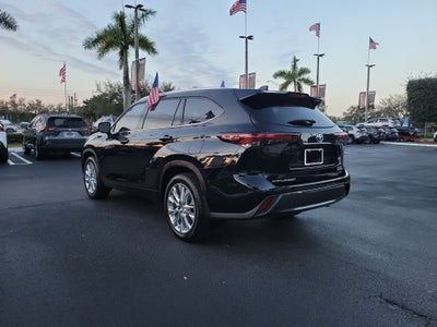 2024 Toyota Highlander Hybrid Limited