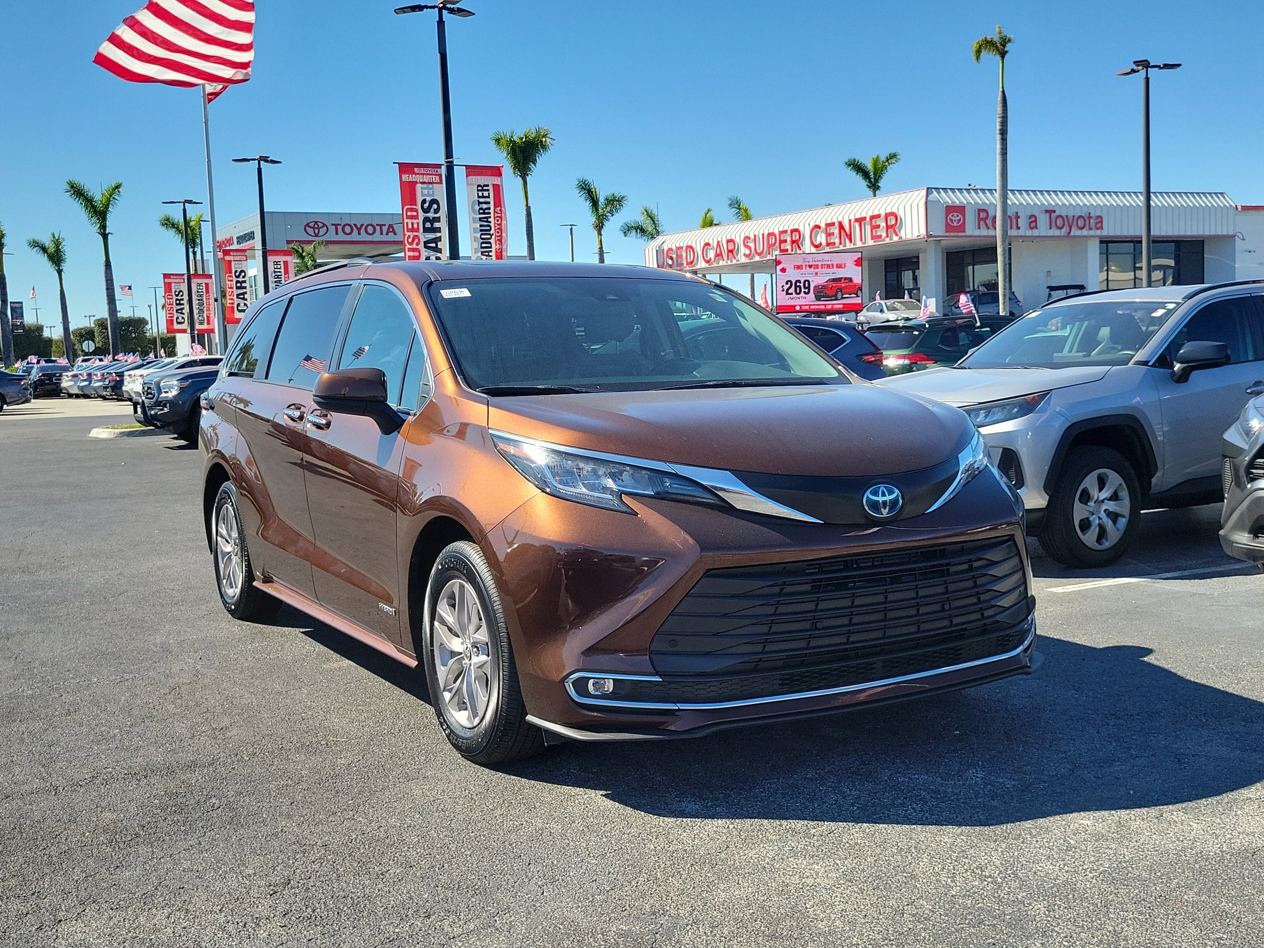 2021 Toyota Sienna XLE