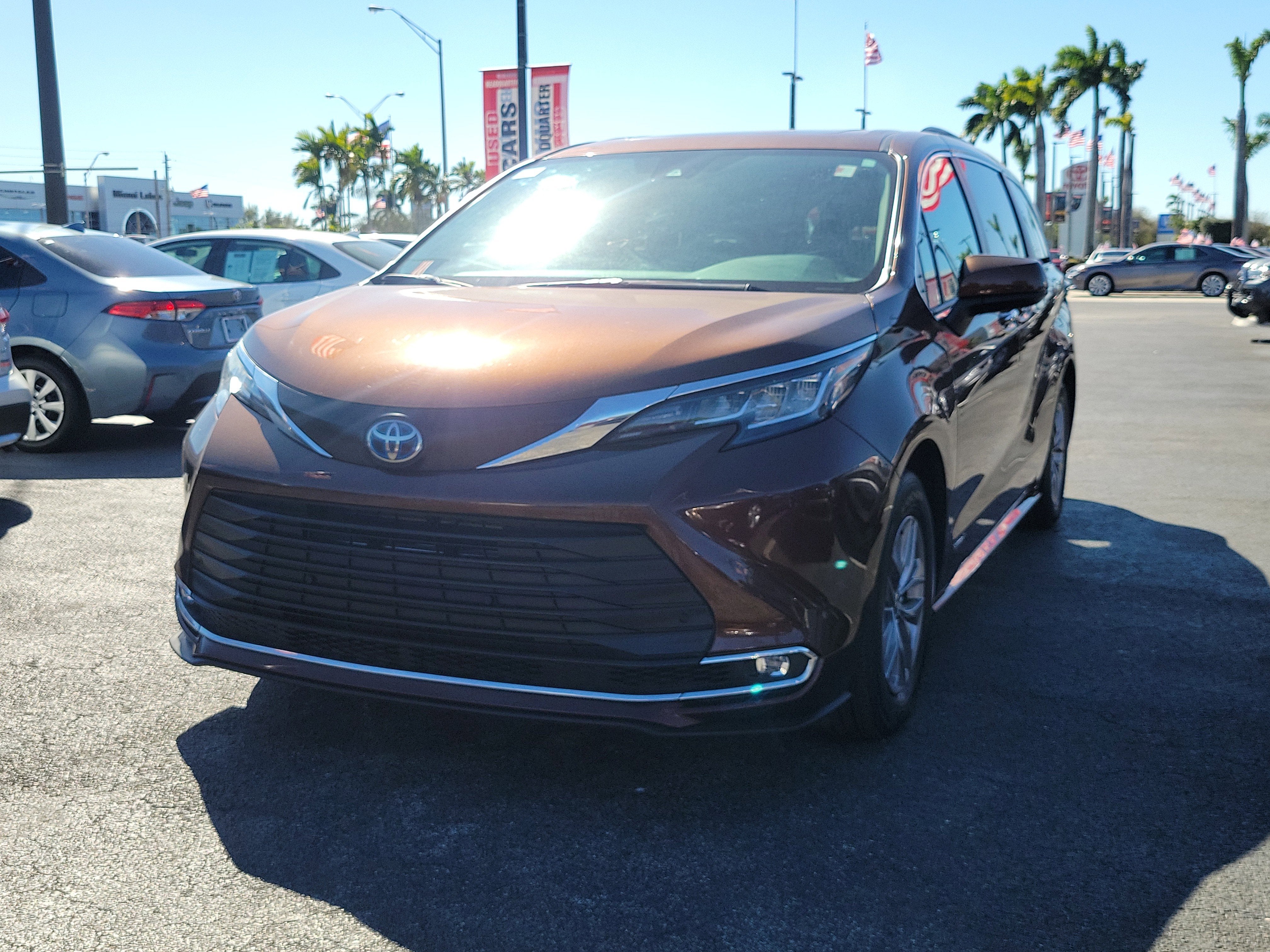 2021 Toyota Sienna XLE