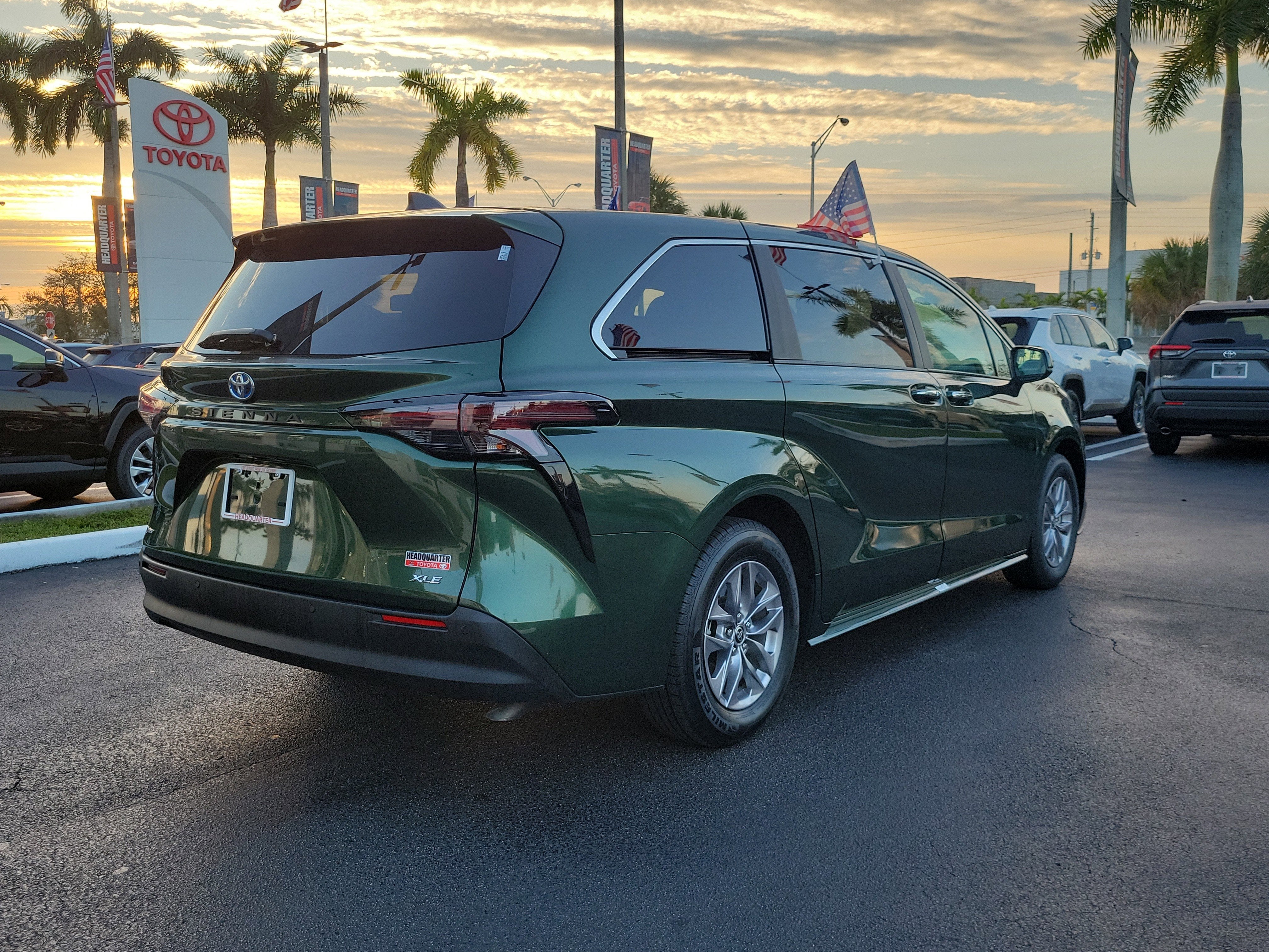 2025 Toyota Sienna XLE