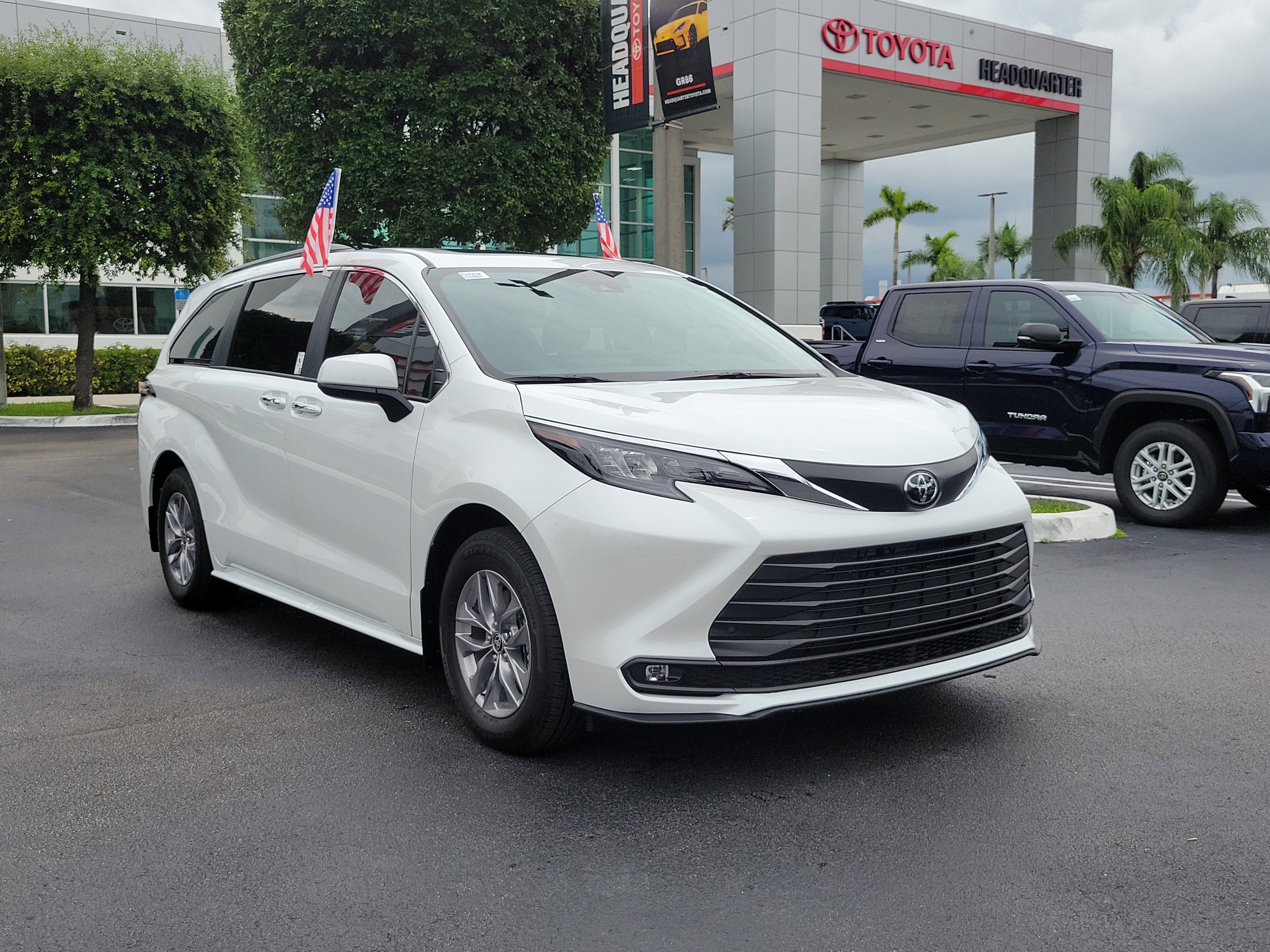 2026 Toyota Sienna XLE