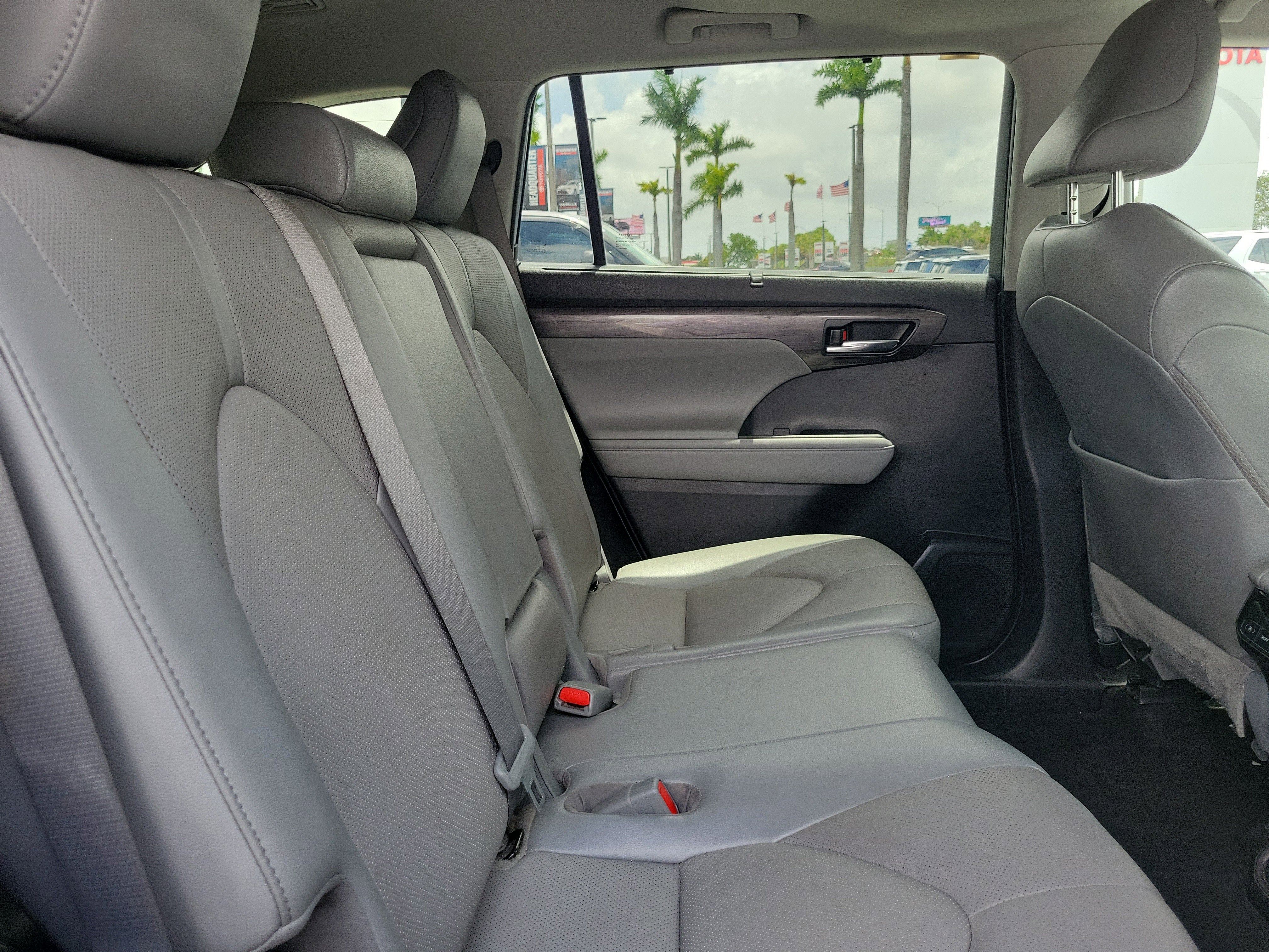 2022 Toyota Highlander Limited