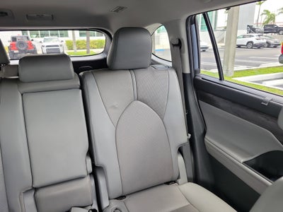 2022 Toyota Highlander Limited