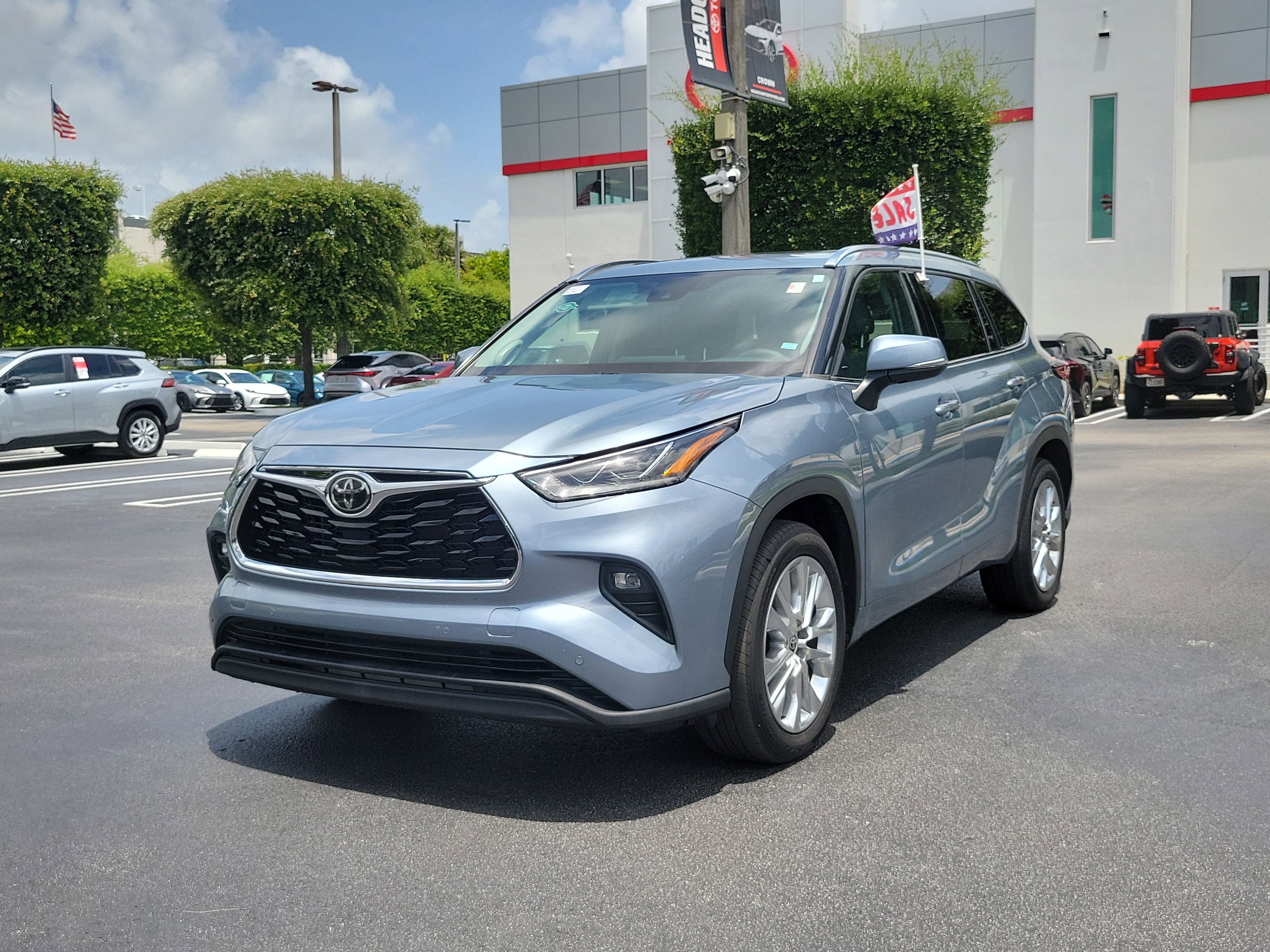 2022 Toyota Highlander Limited