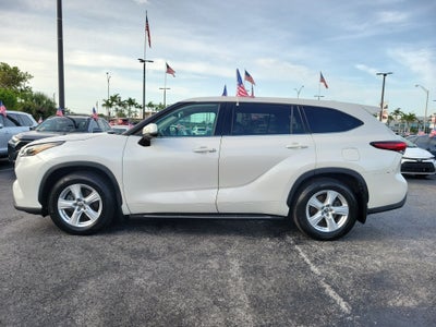 2021 Toyota Highlander LE