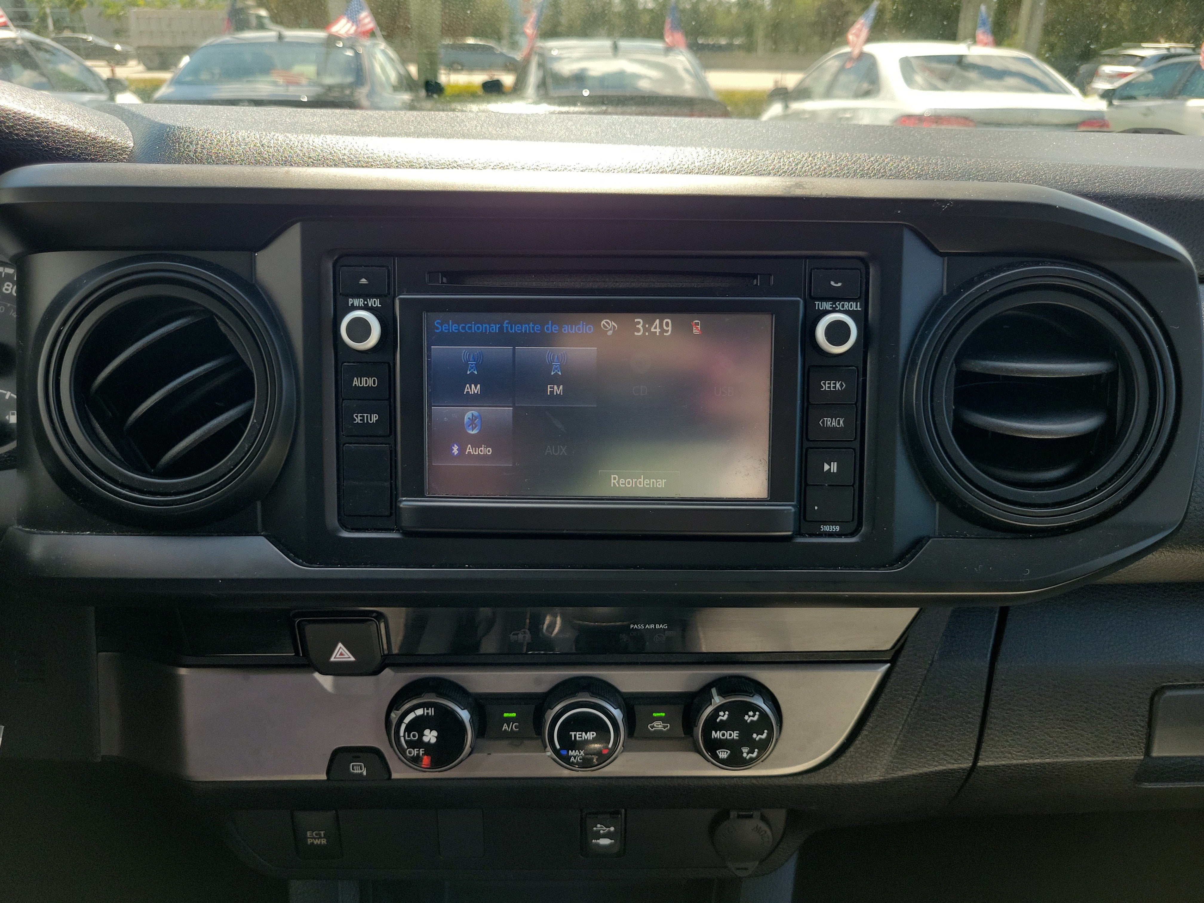 2018 Toyota Tacoma SR