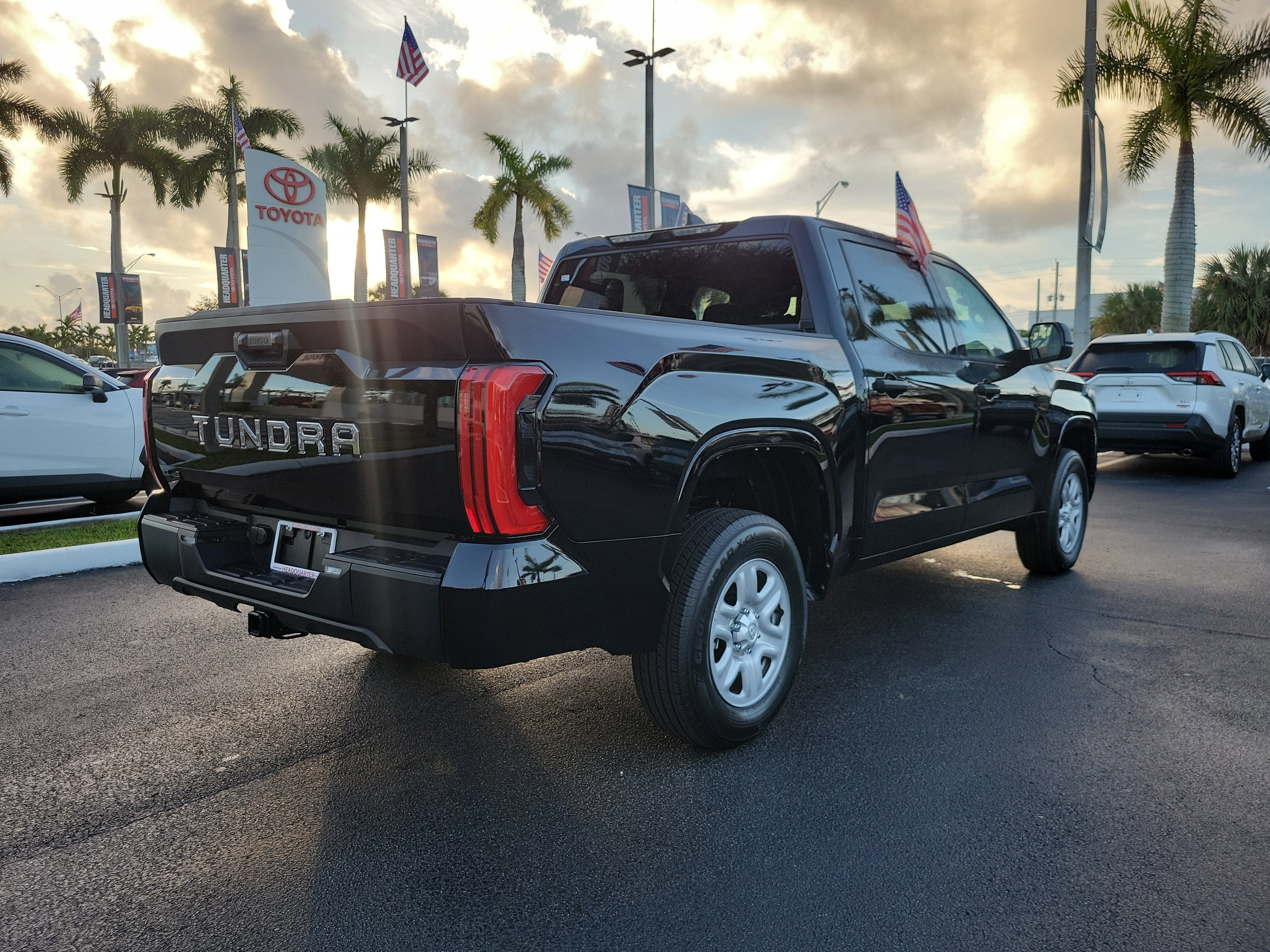2025 Toyota Tundra 4WD SR