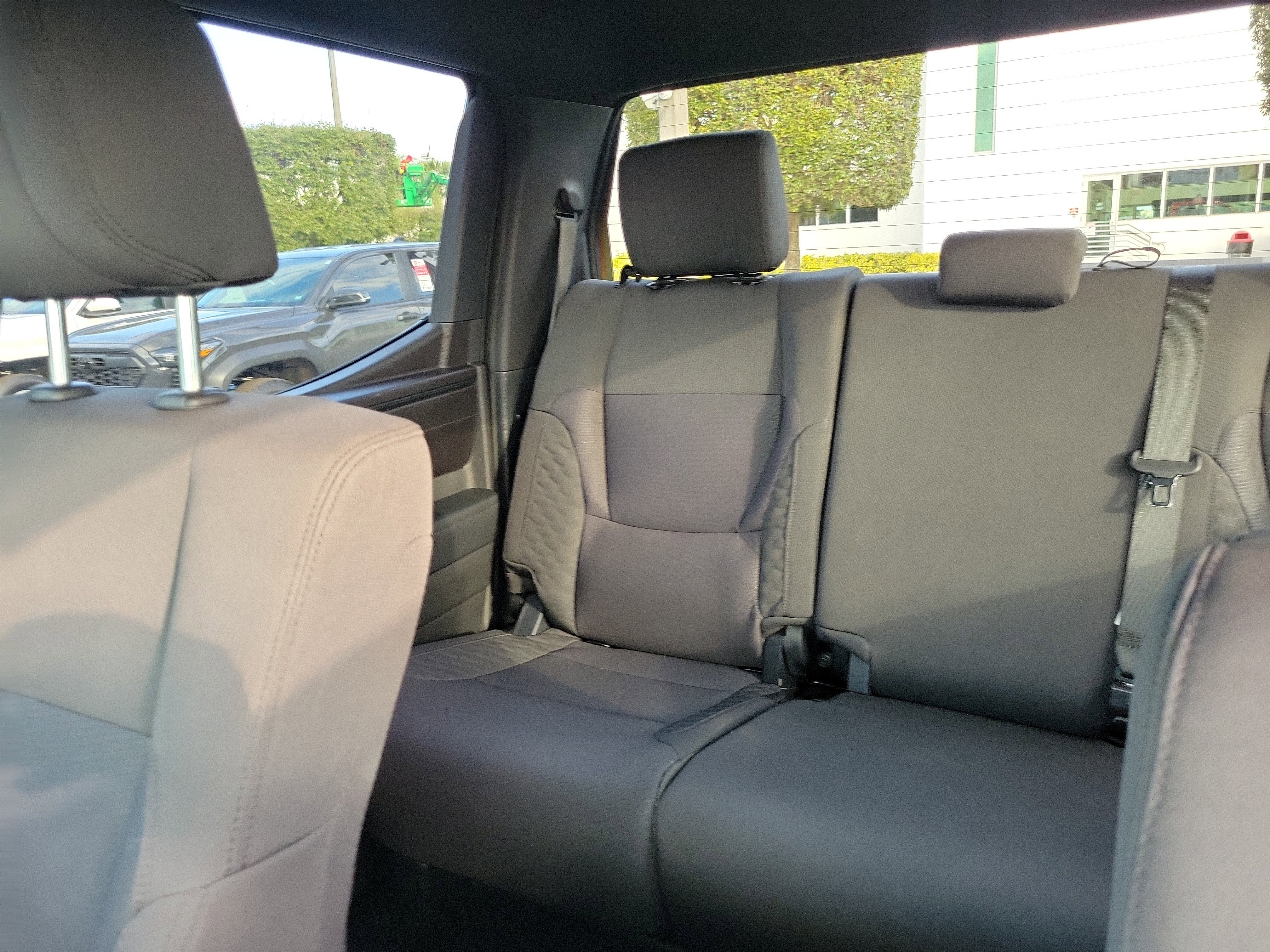 2025 Toyota Tundra 4WD SR