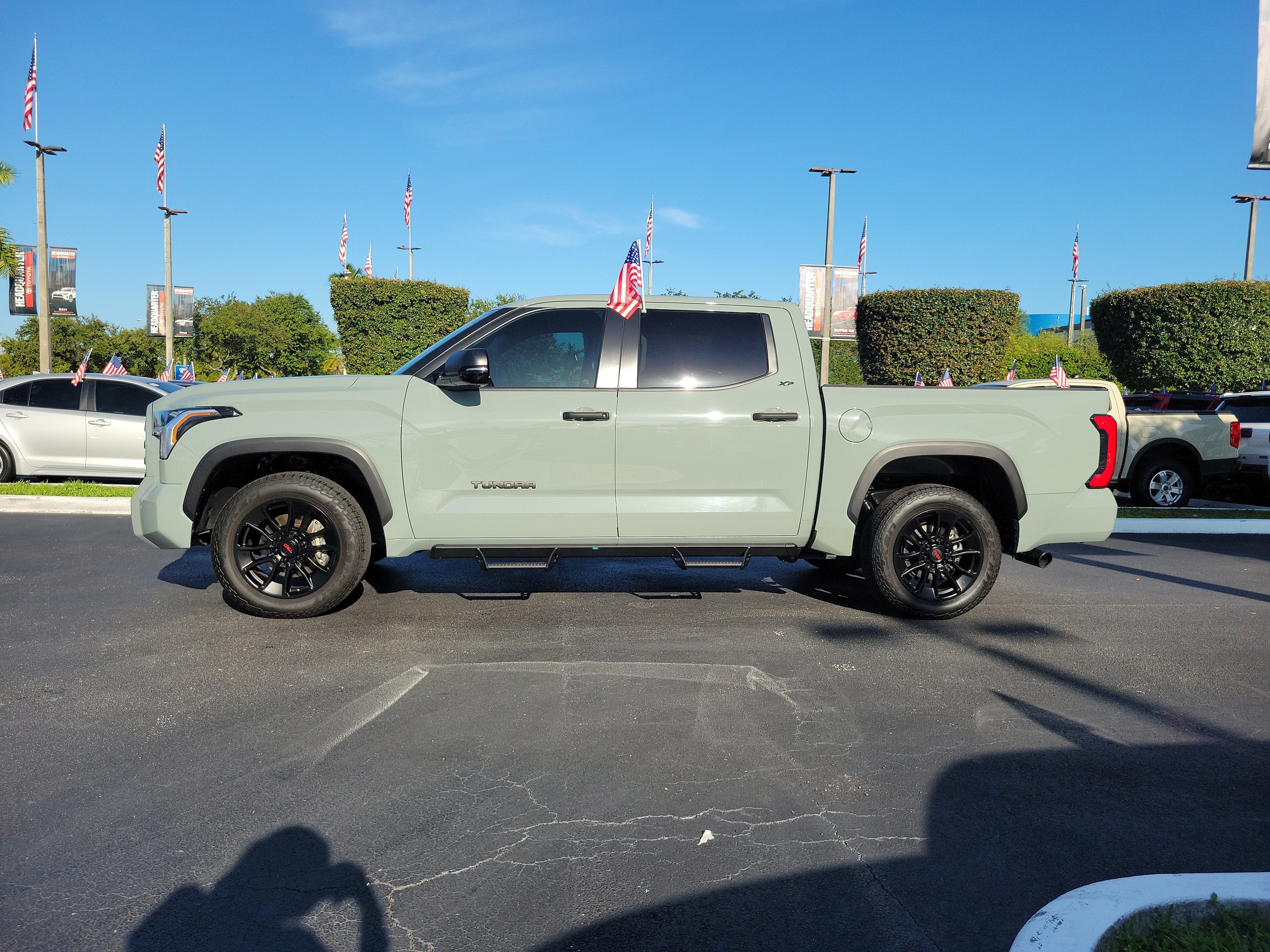 2024 Toyota Tundra 2WD SR5