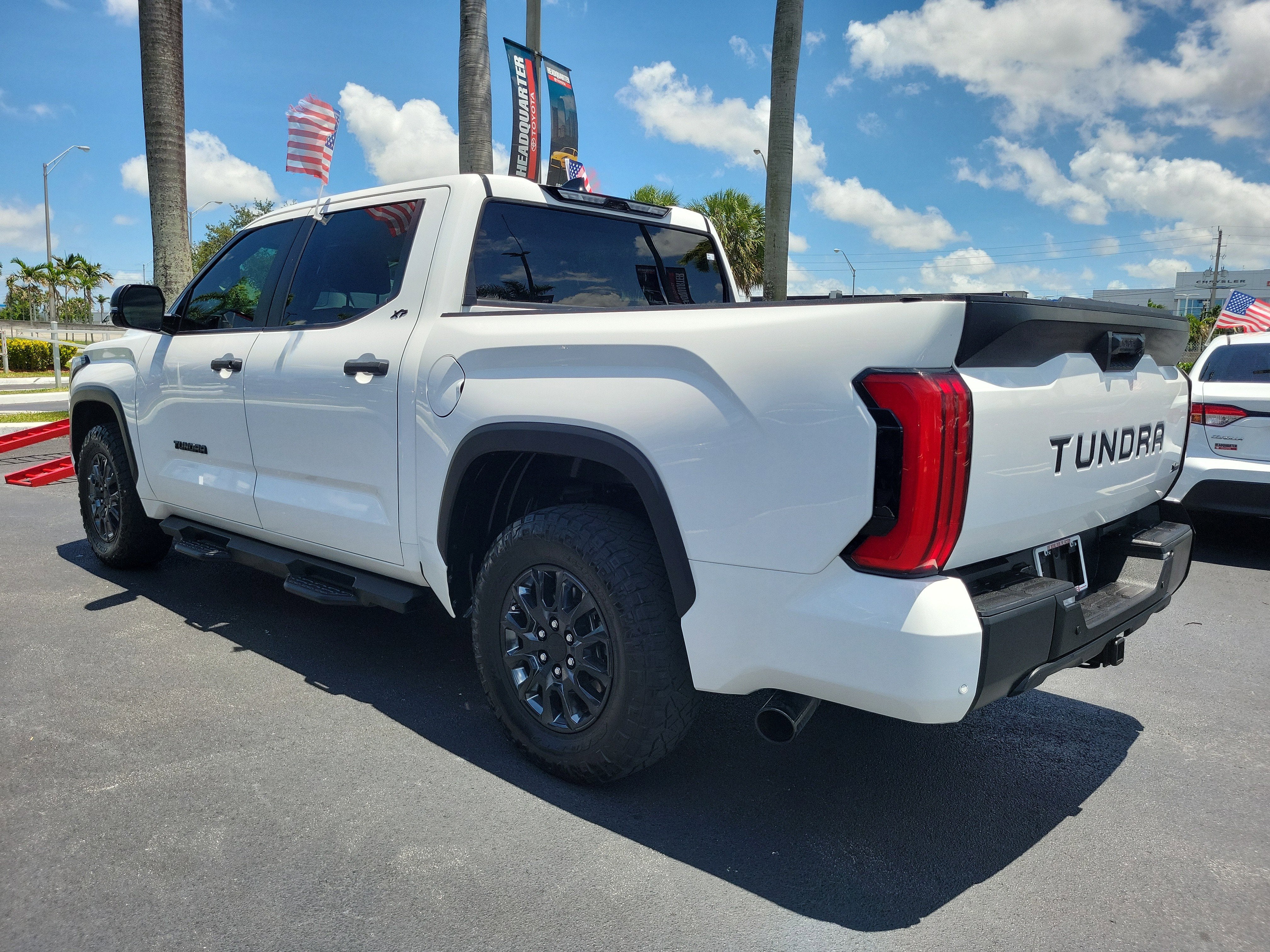 2024 Toyota Tundra 2WD SR5