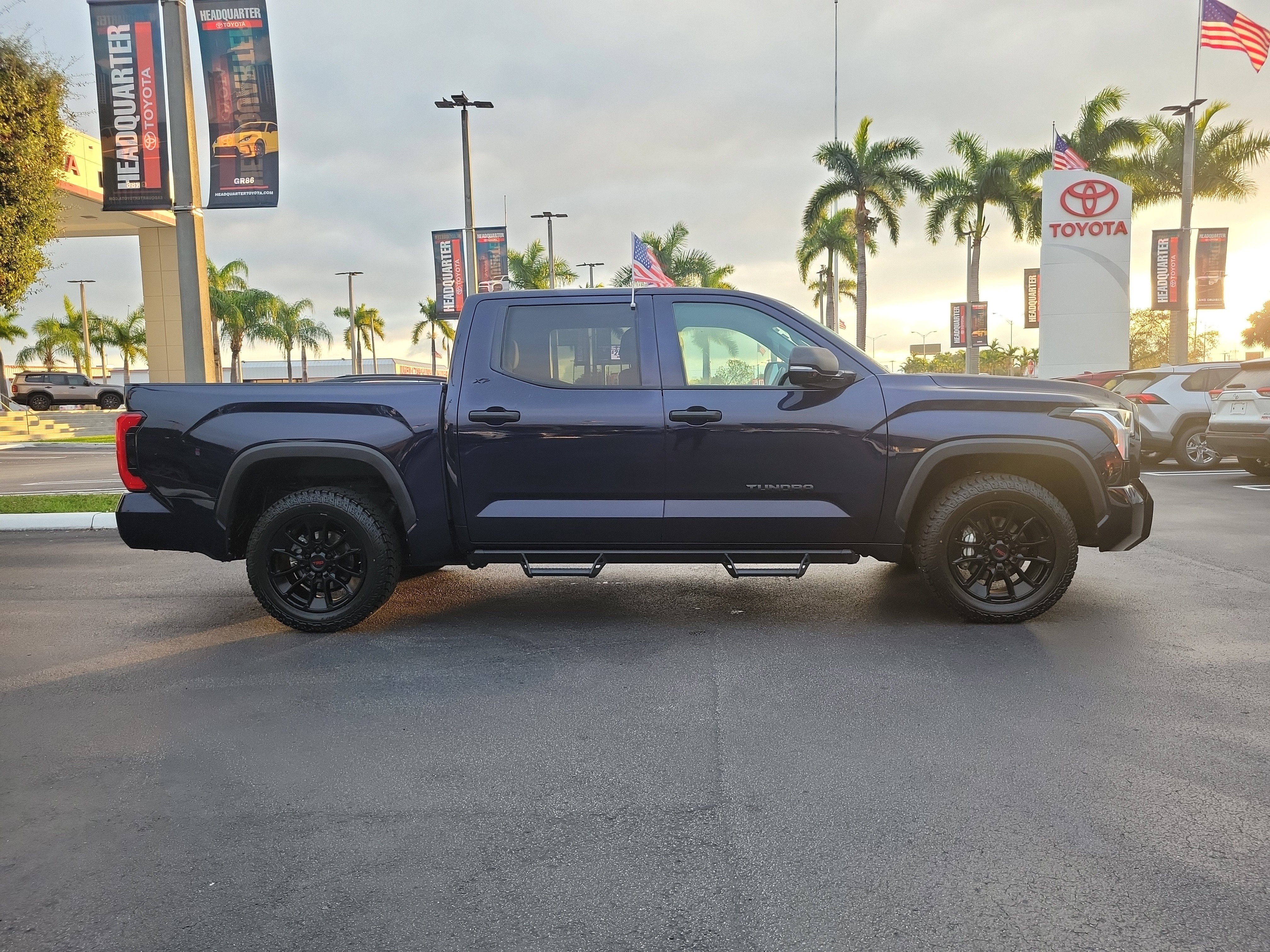 2024 Toyota Tundra 2WD SR5
