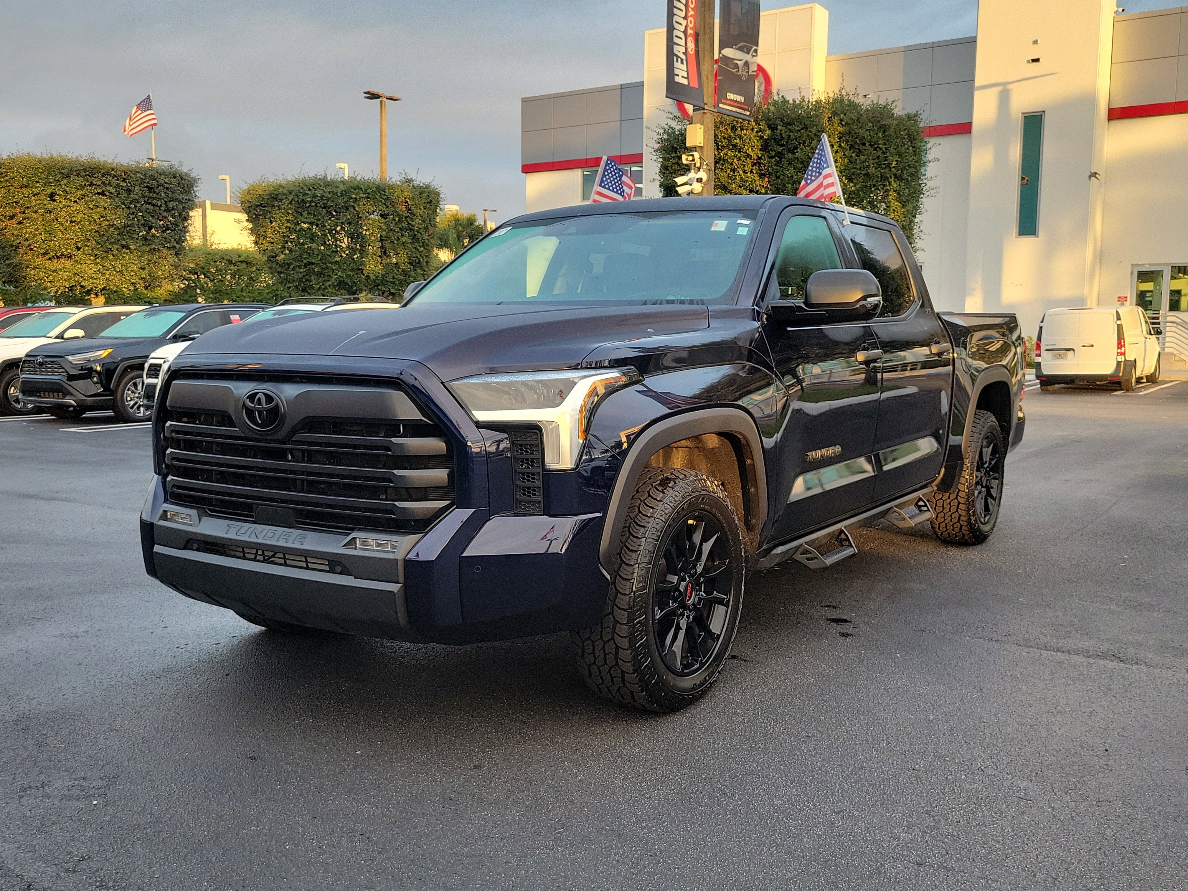 2024 Toyota Tundra 2WD SR5