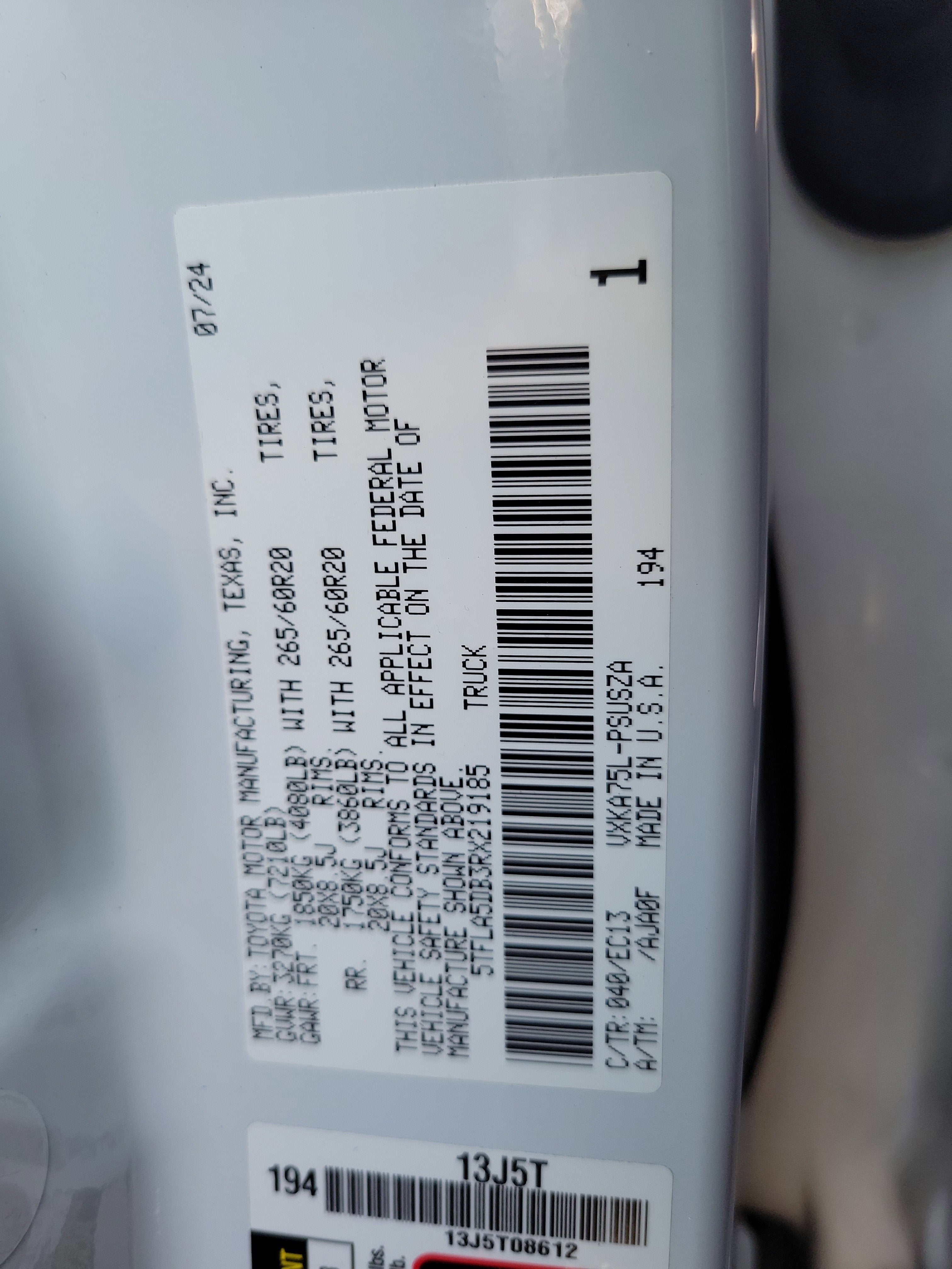 2024 Toyota Tundra 4WD SR5