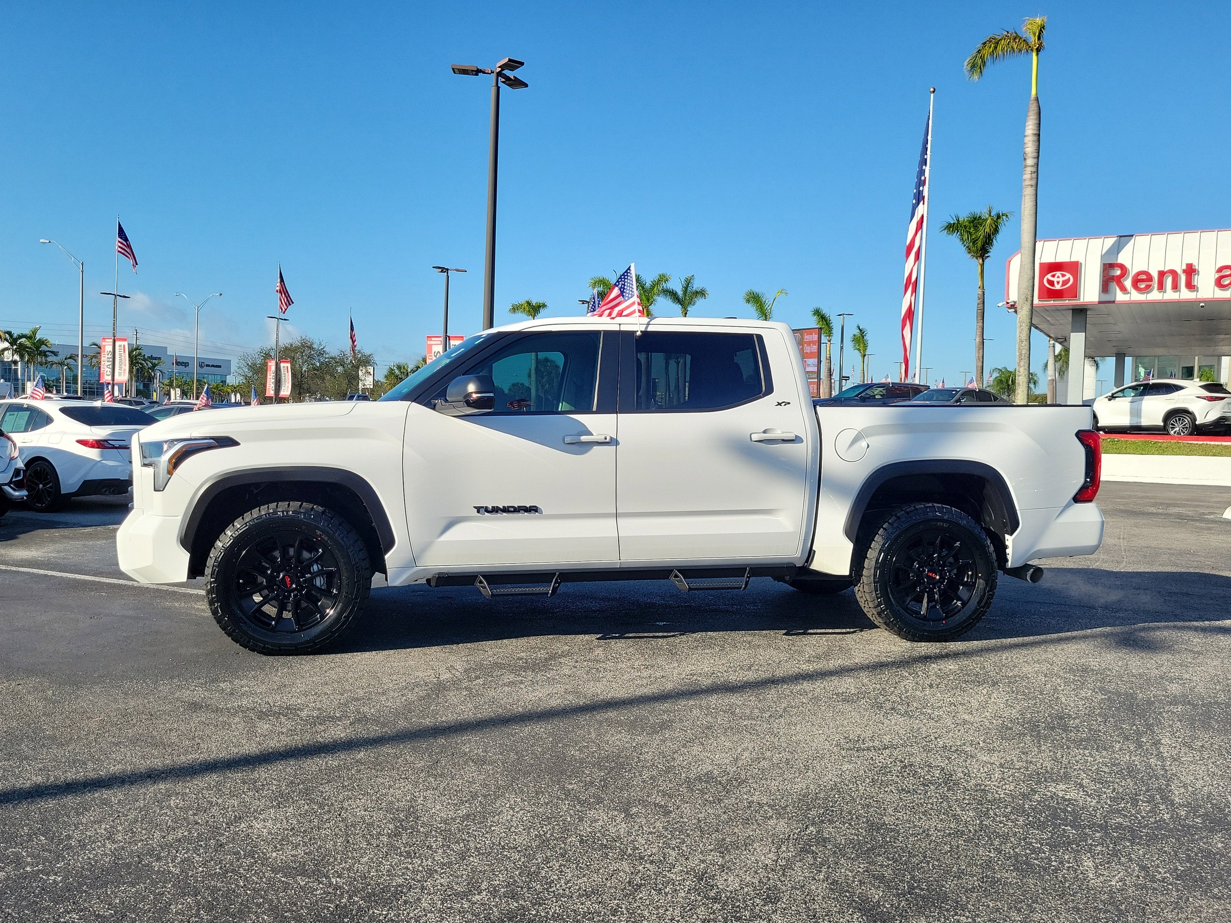 2024 Toyota Tundra 4WD SR5