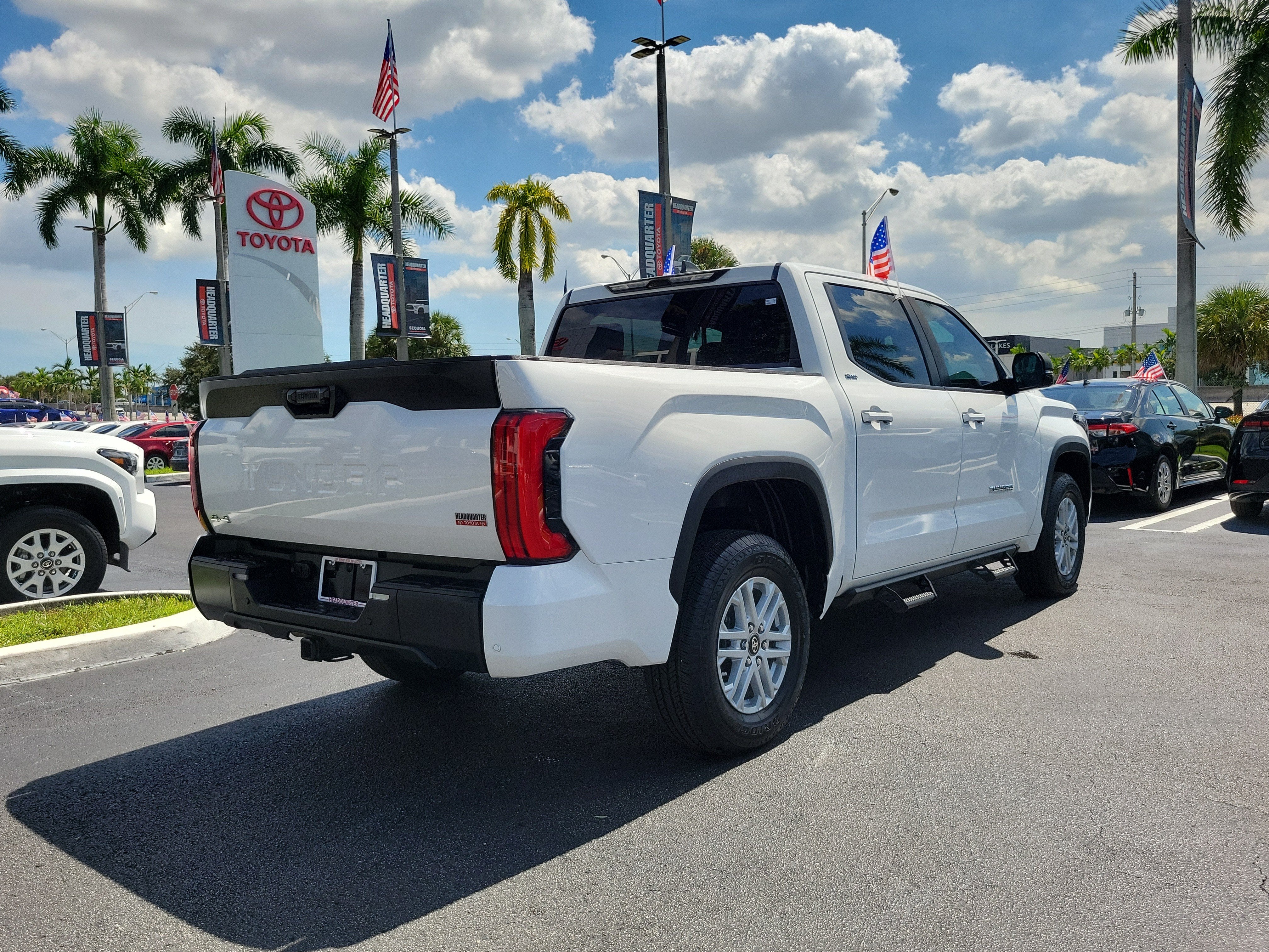2025 Toyota Tundra 4WD SR5