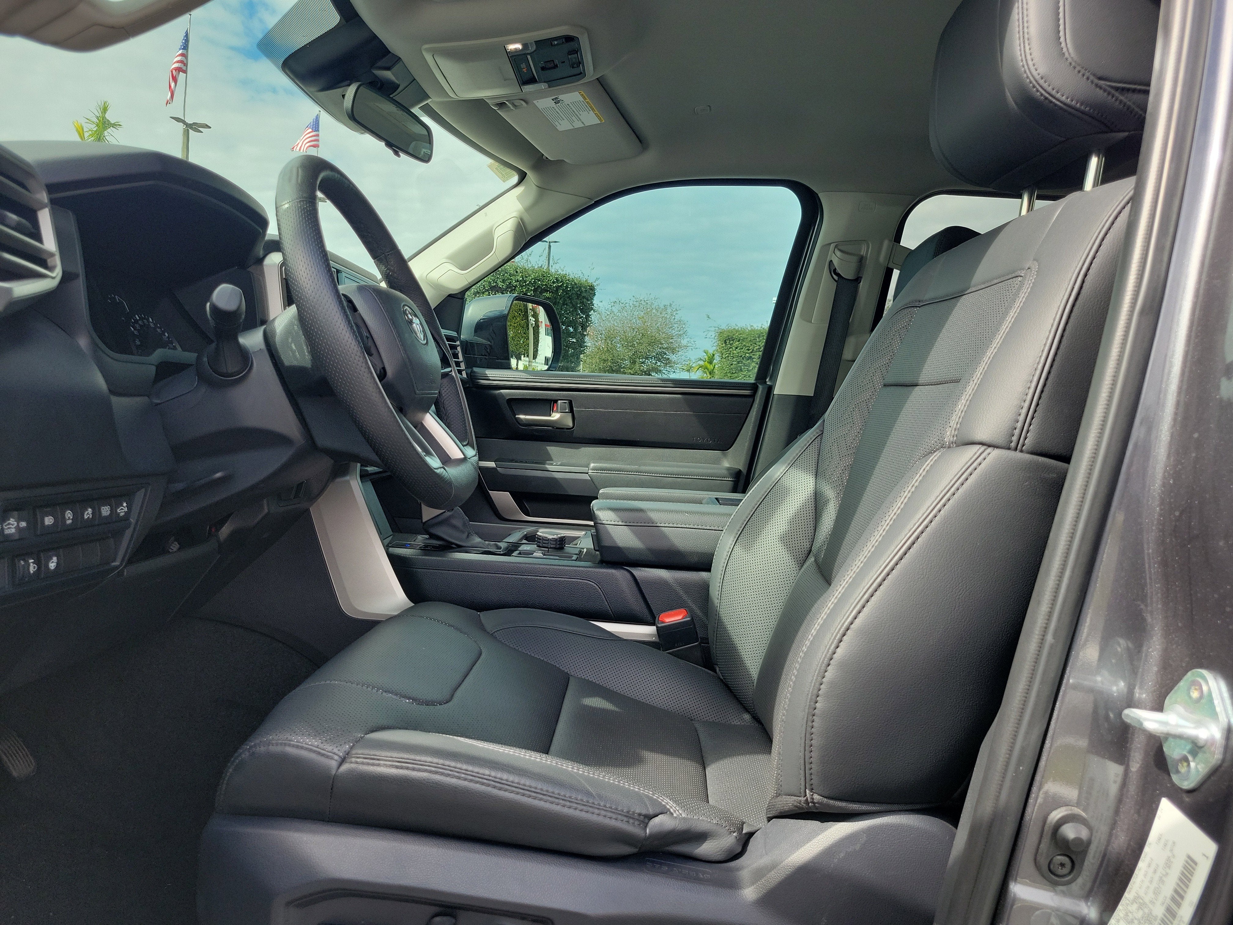 2024 Toyota Tundra 4WD SR5