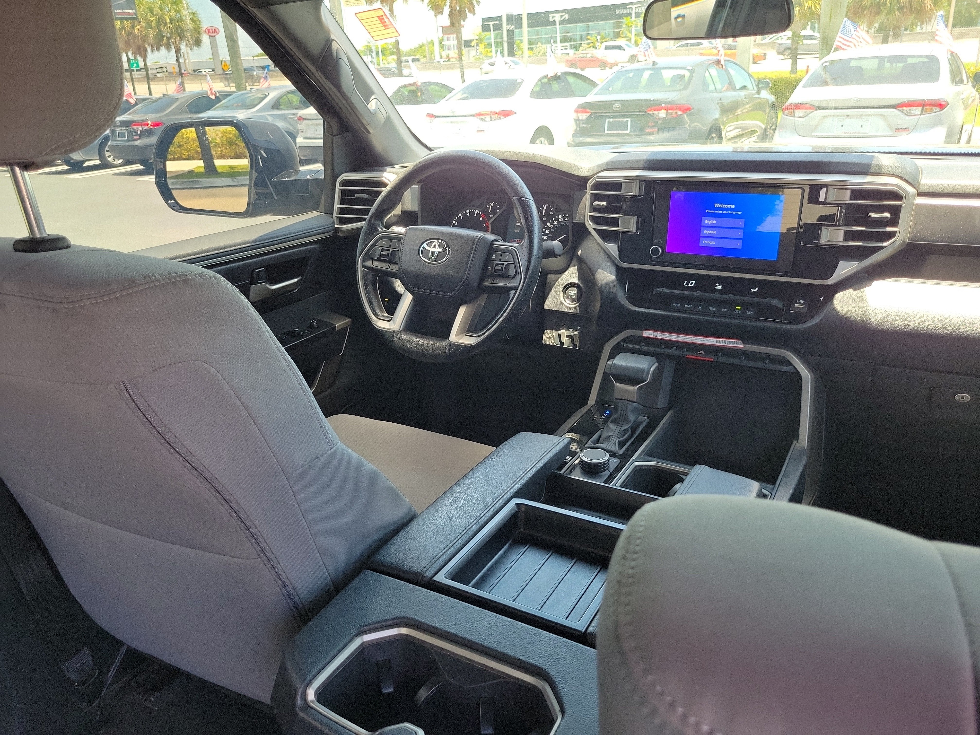 2025 Toyota Tundra 4WD SR5