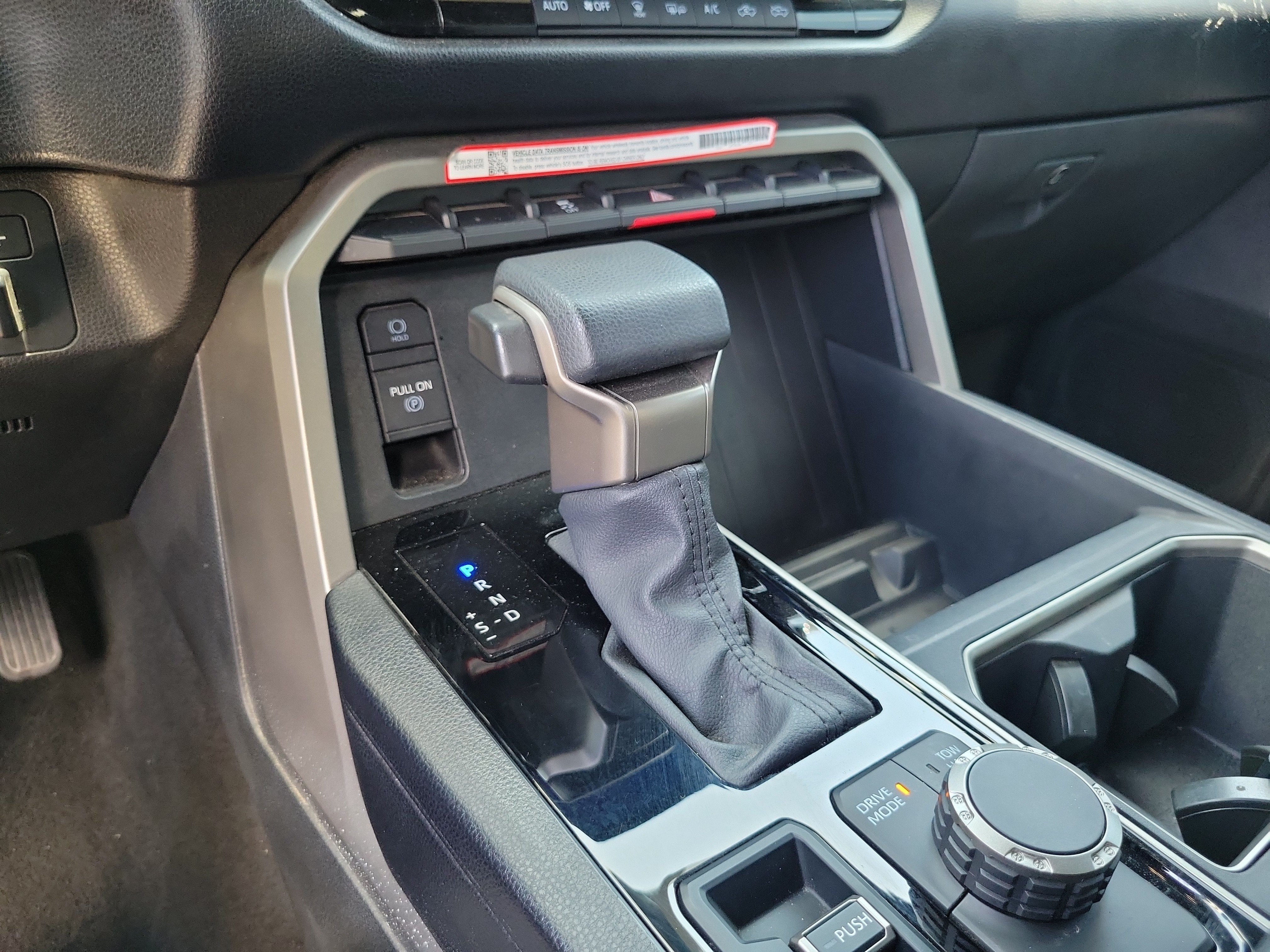 2025 Toyota Tundra 4WD SR5