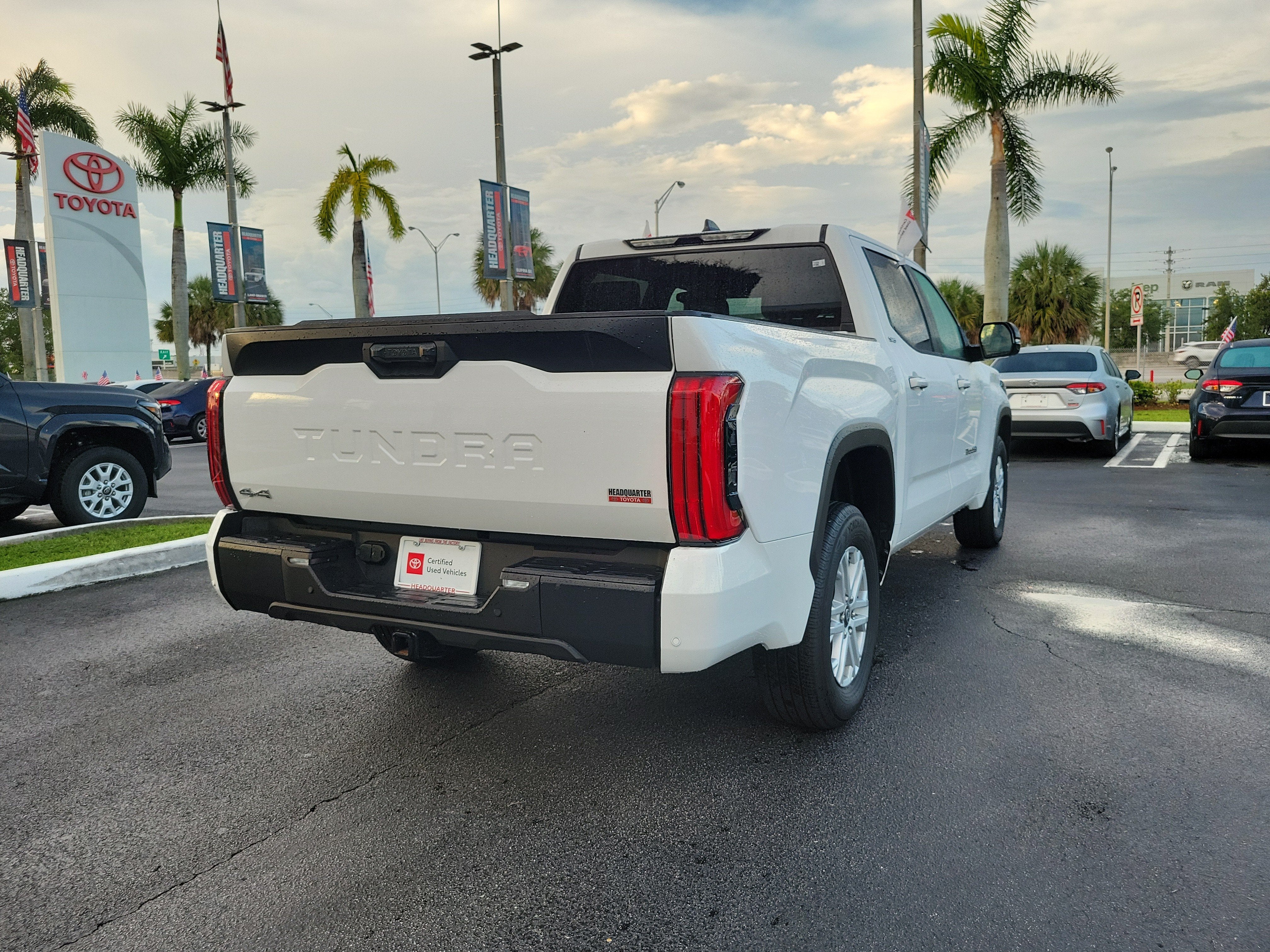 2025 Toyota Tundra 4WD SR5
