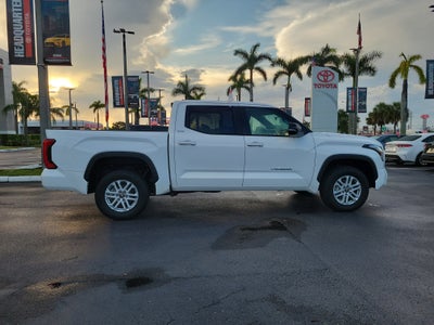 2025 Toyota Tundra 4WD SR5