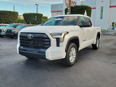 2025 Toyota Tundra 4WD SR5