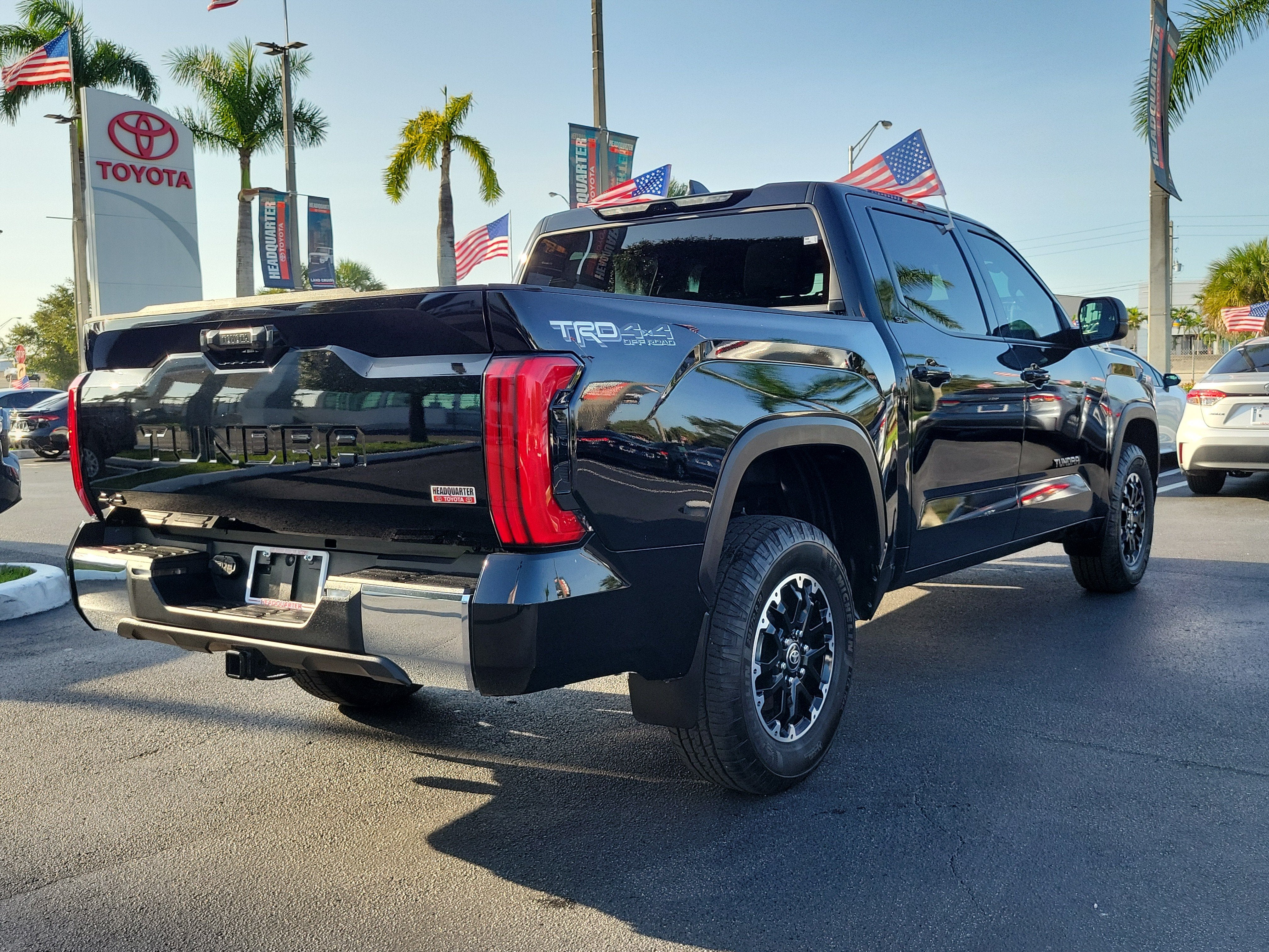 2025 Toyota Tundra 4WD SR5