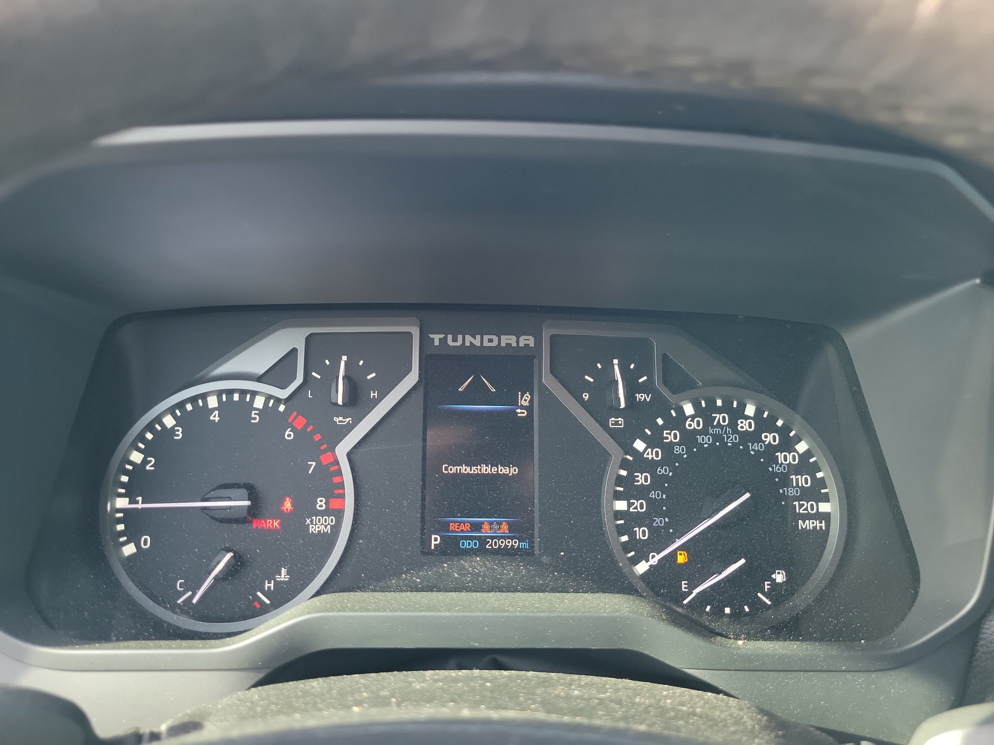 2025 Toyota Tundra 4WD SR5