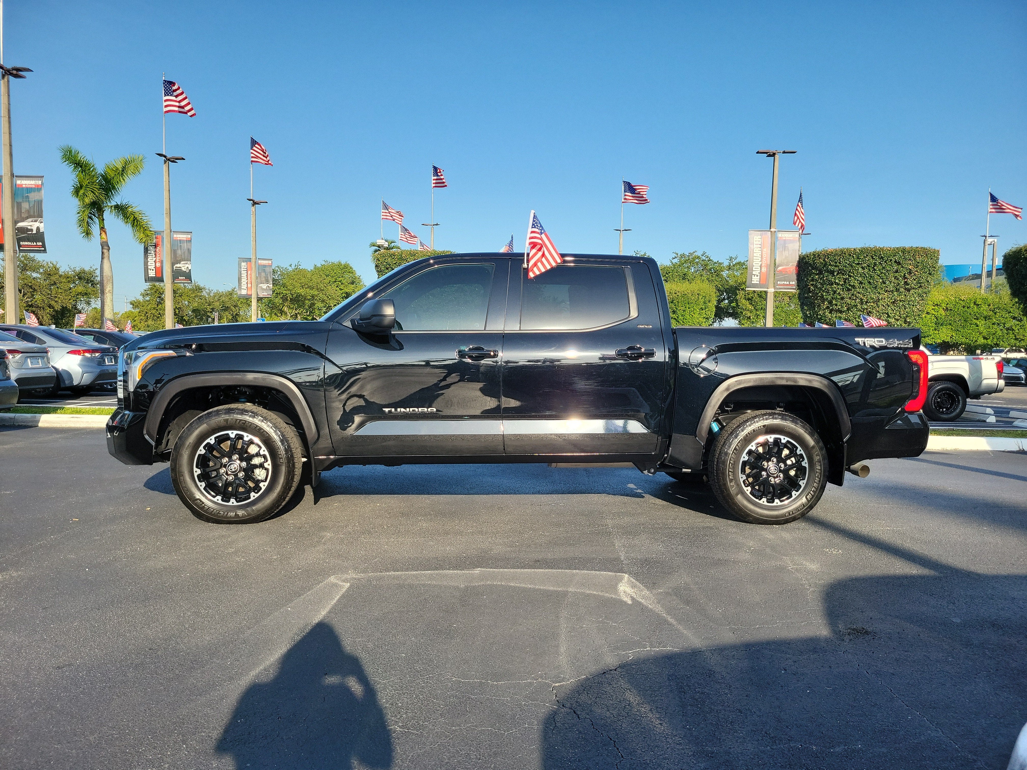 2025 Toyota Tundra 4WD SR5