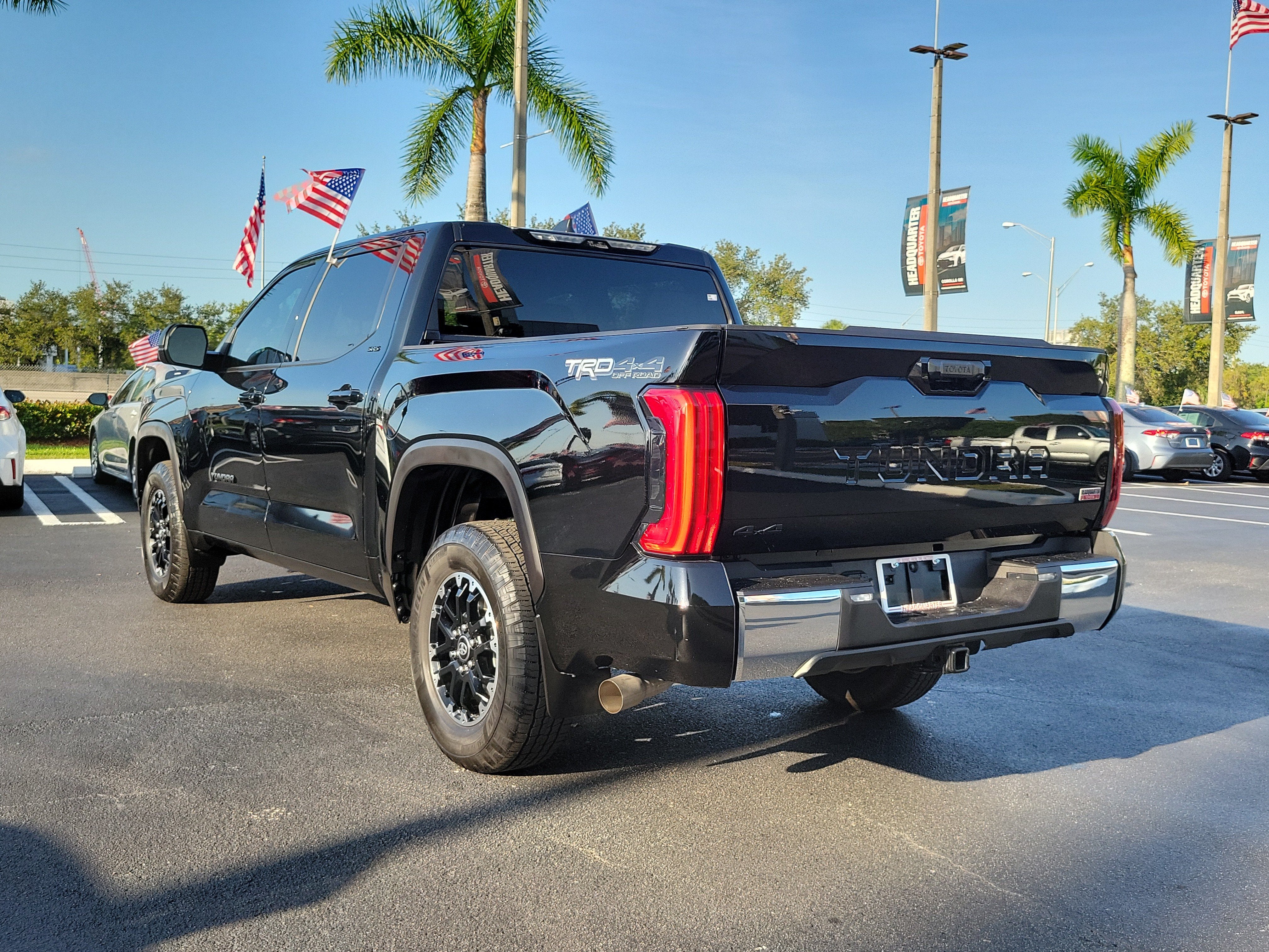 2025 Toyota Tundra 4WD SR5