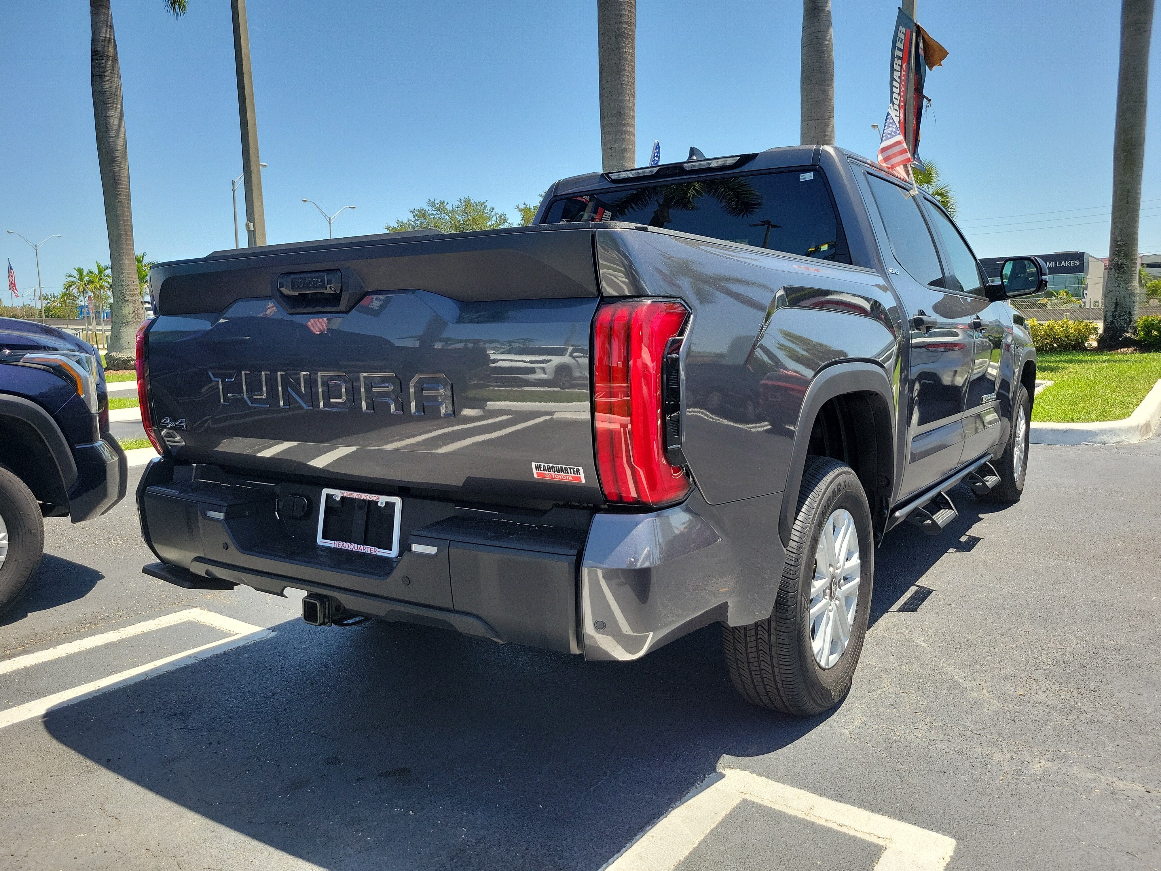 2025 Toyota Tundra 4WD SR5
