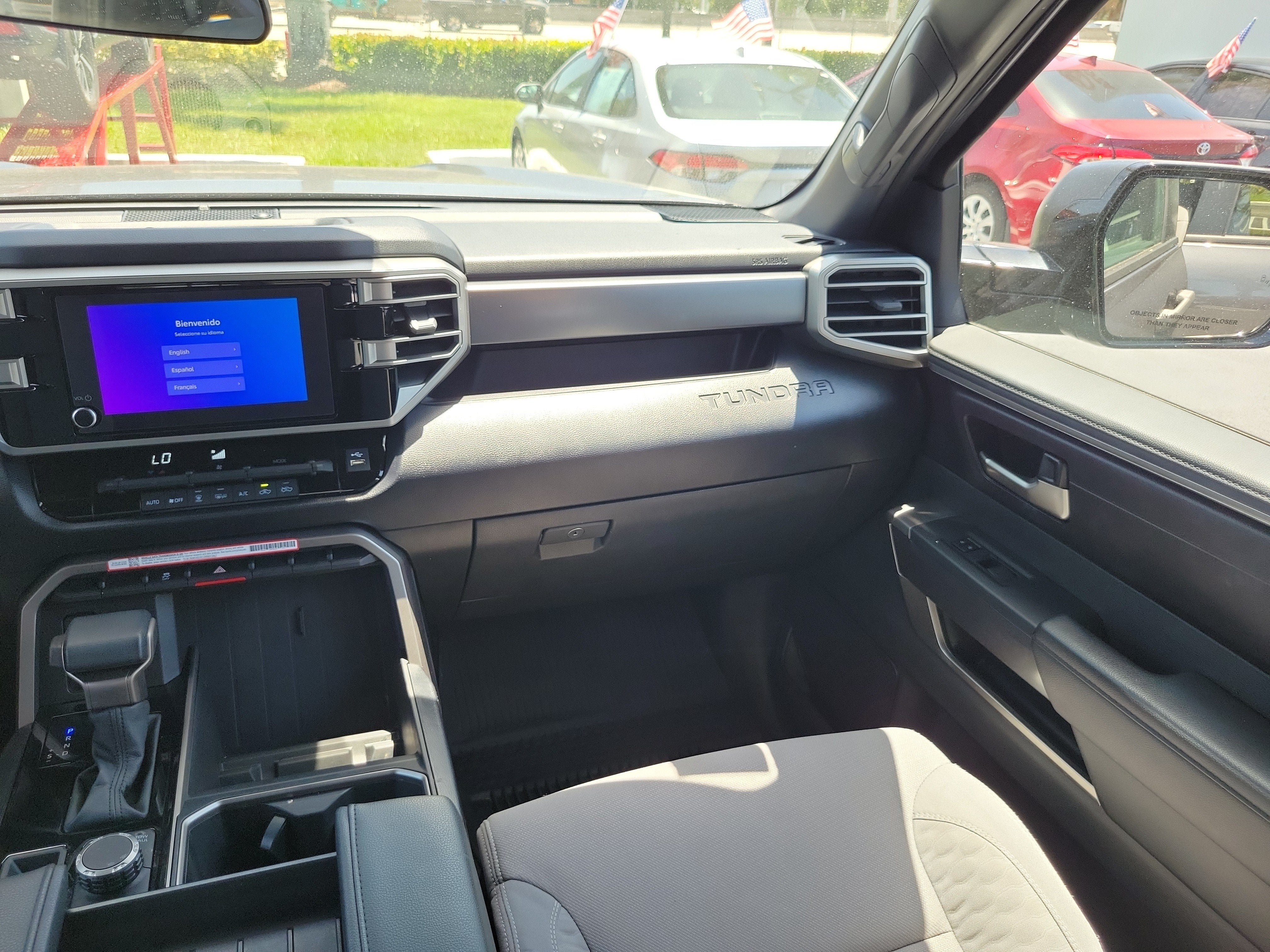2025 Toyota Tundra 4WD SR5