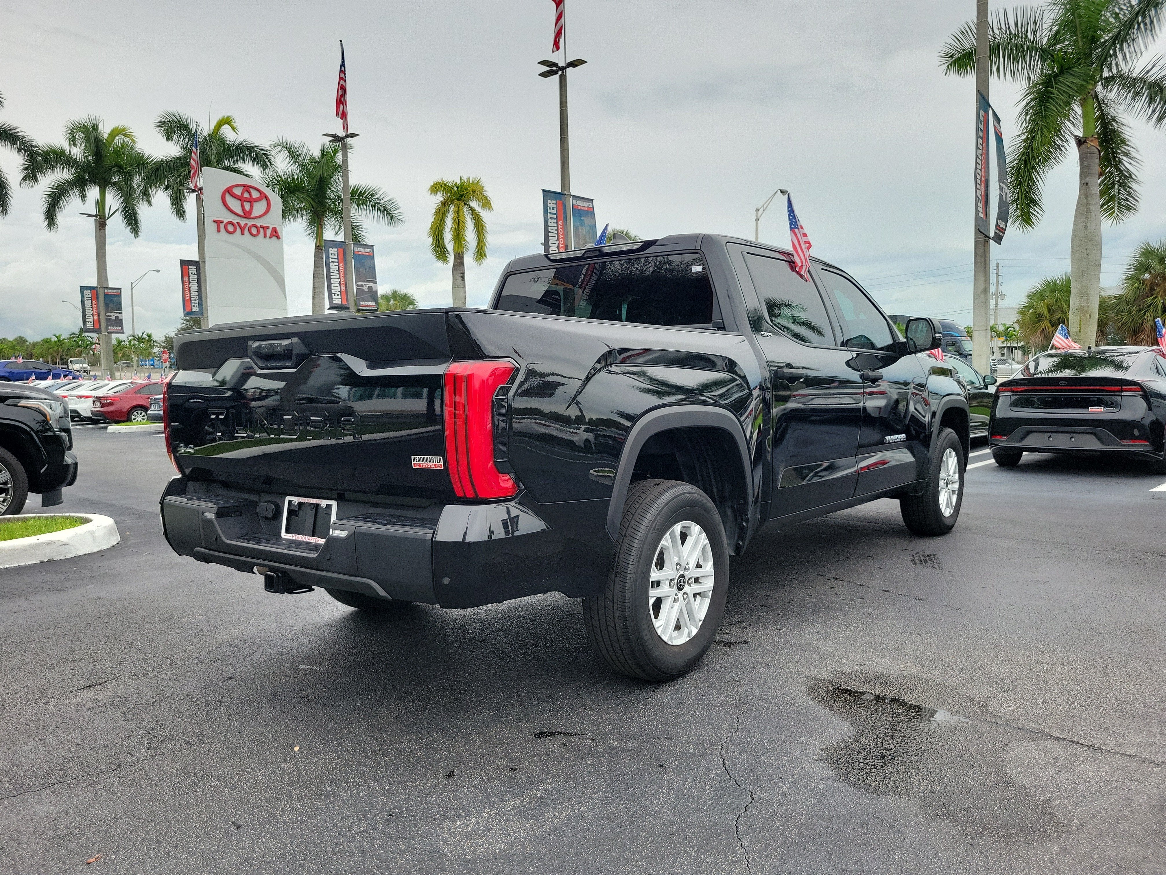 2024 Toyota Tundra 4WD SR5