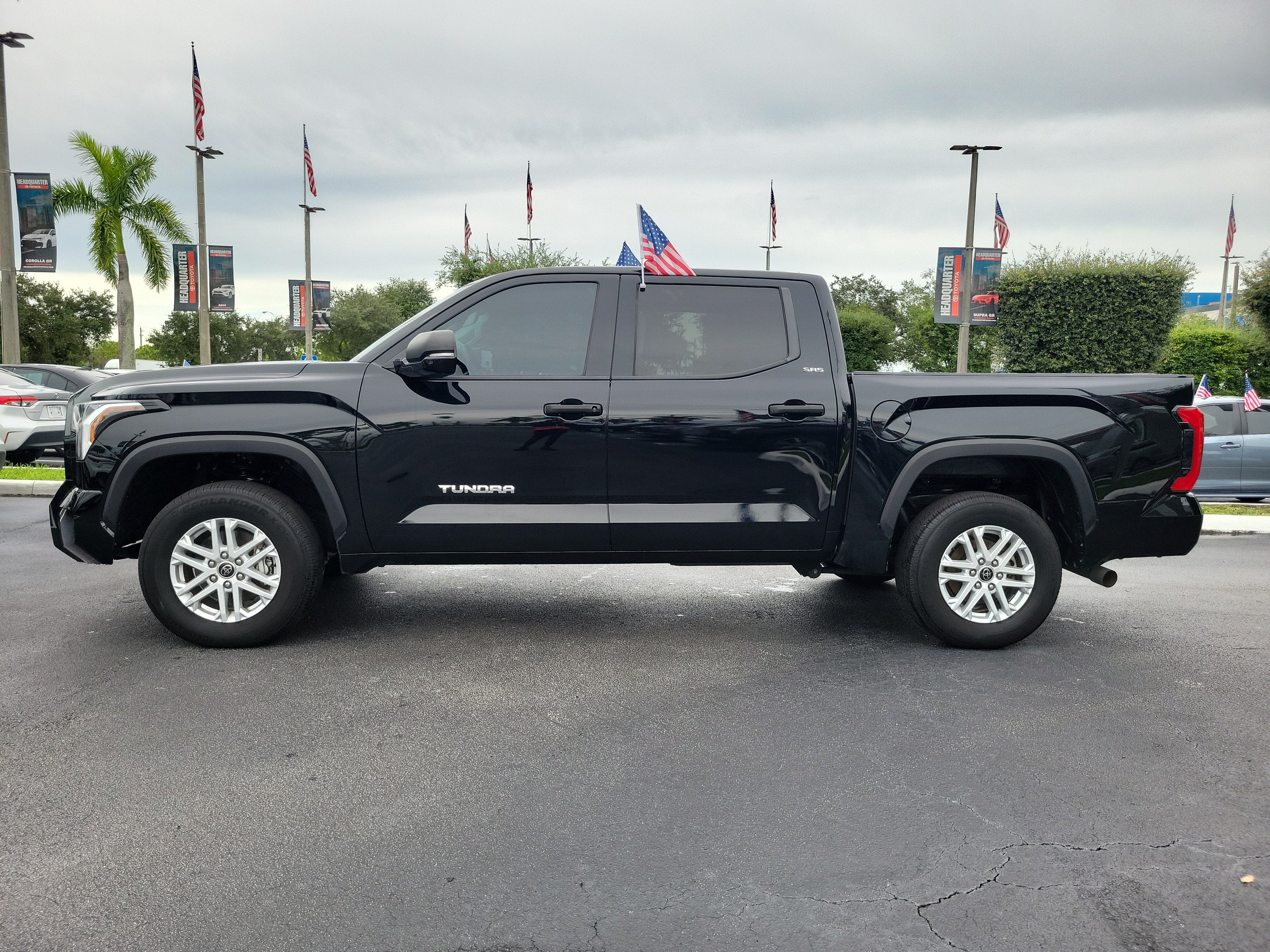 2024 Toyota Tundra 4WD SR5