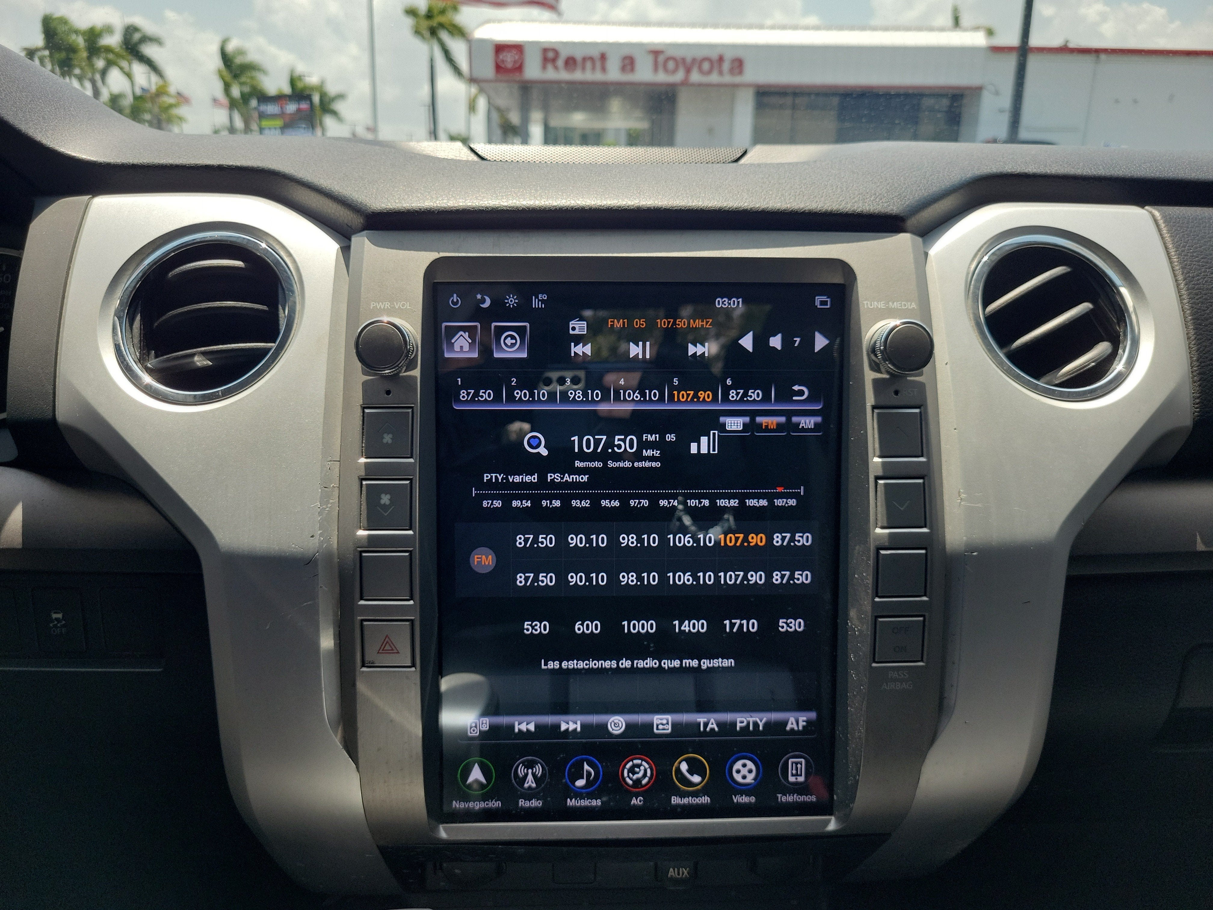 2017 Toyota Tundra 2WD SR