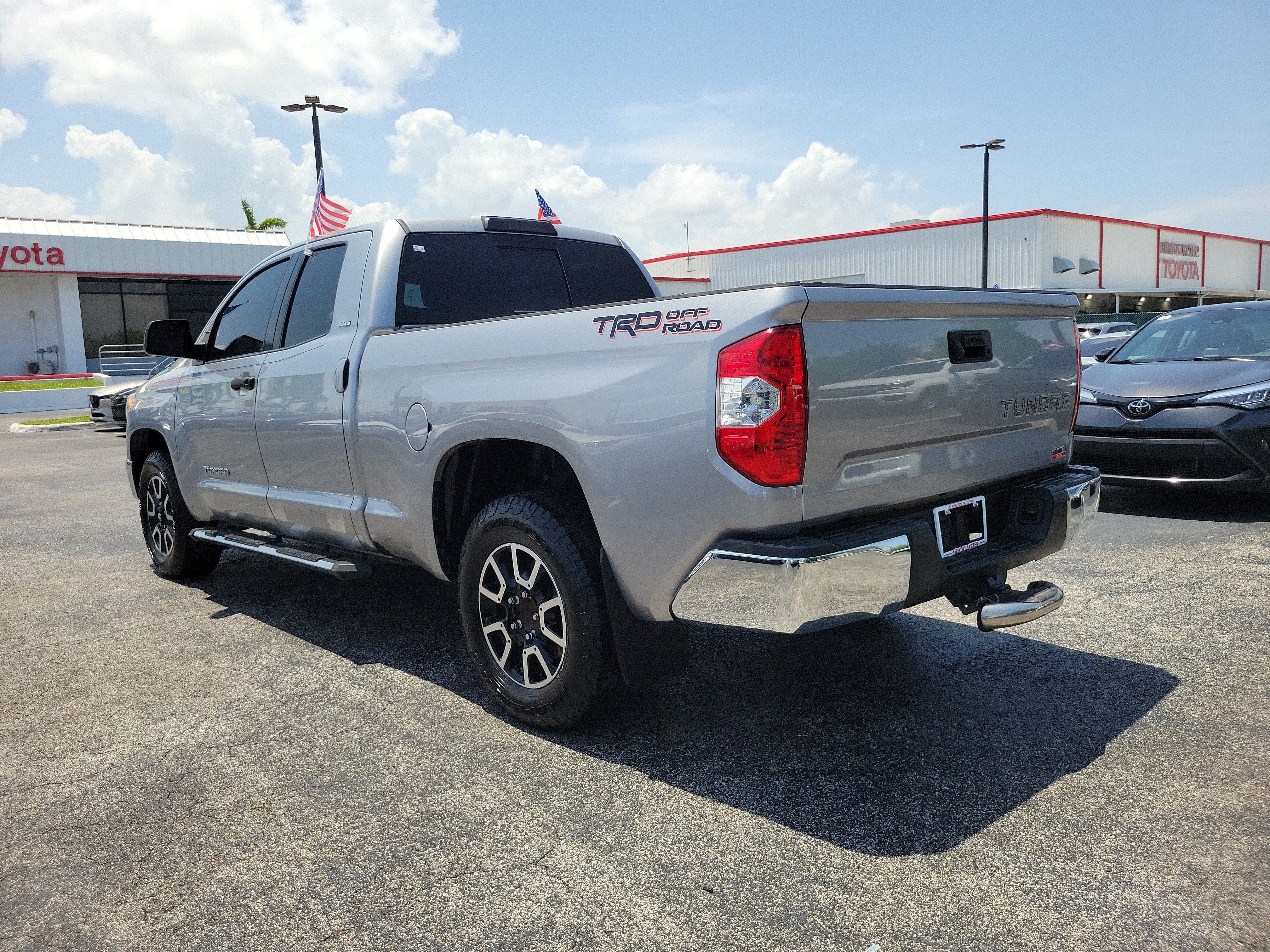 2017 Toyota Tundra 2WD SR