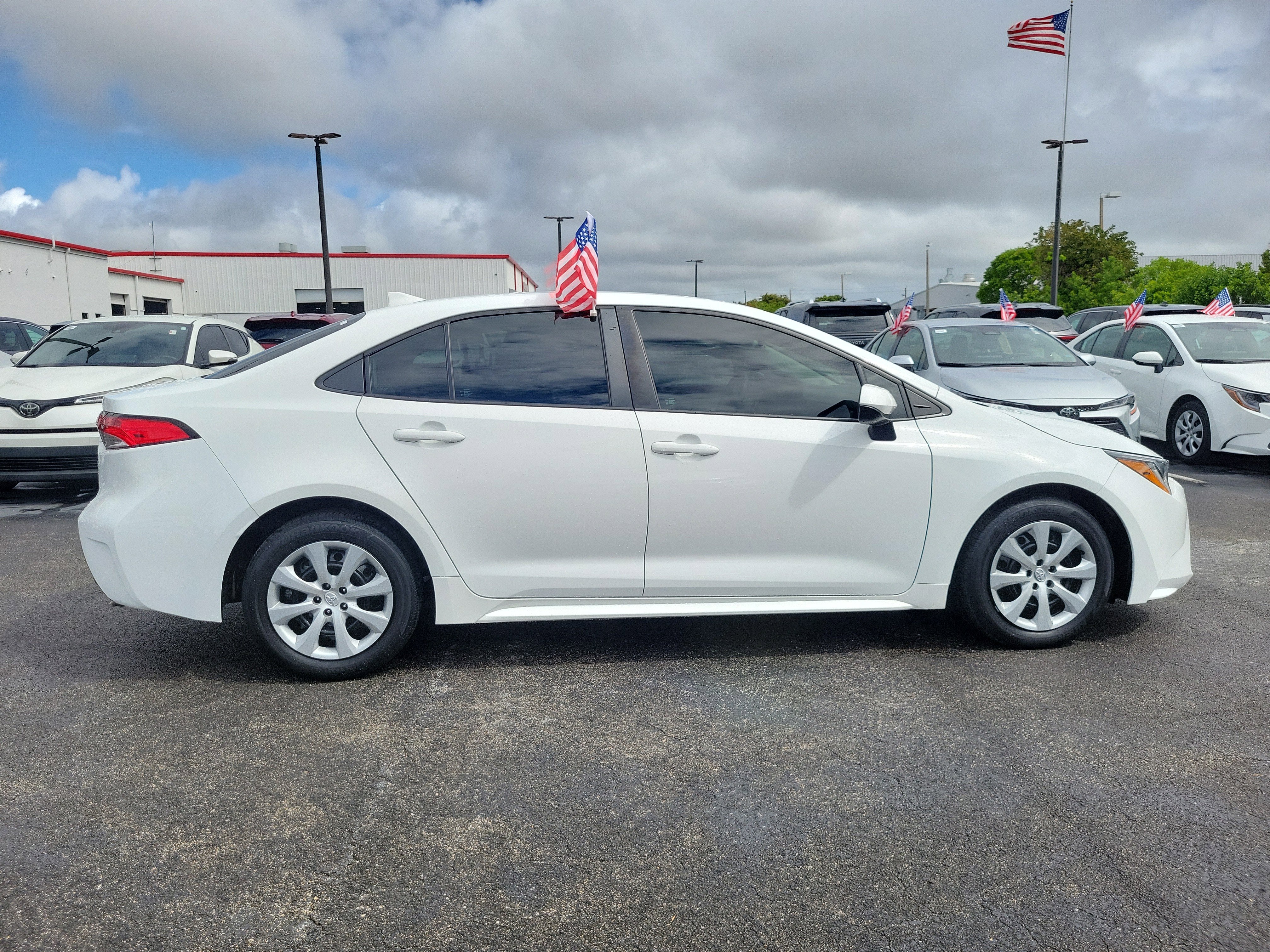 2023 Toyota Corolla LE