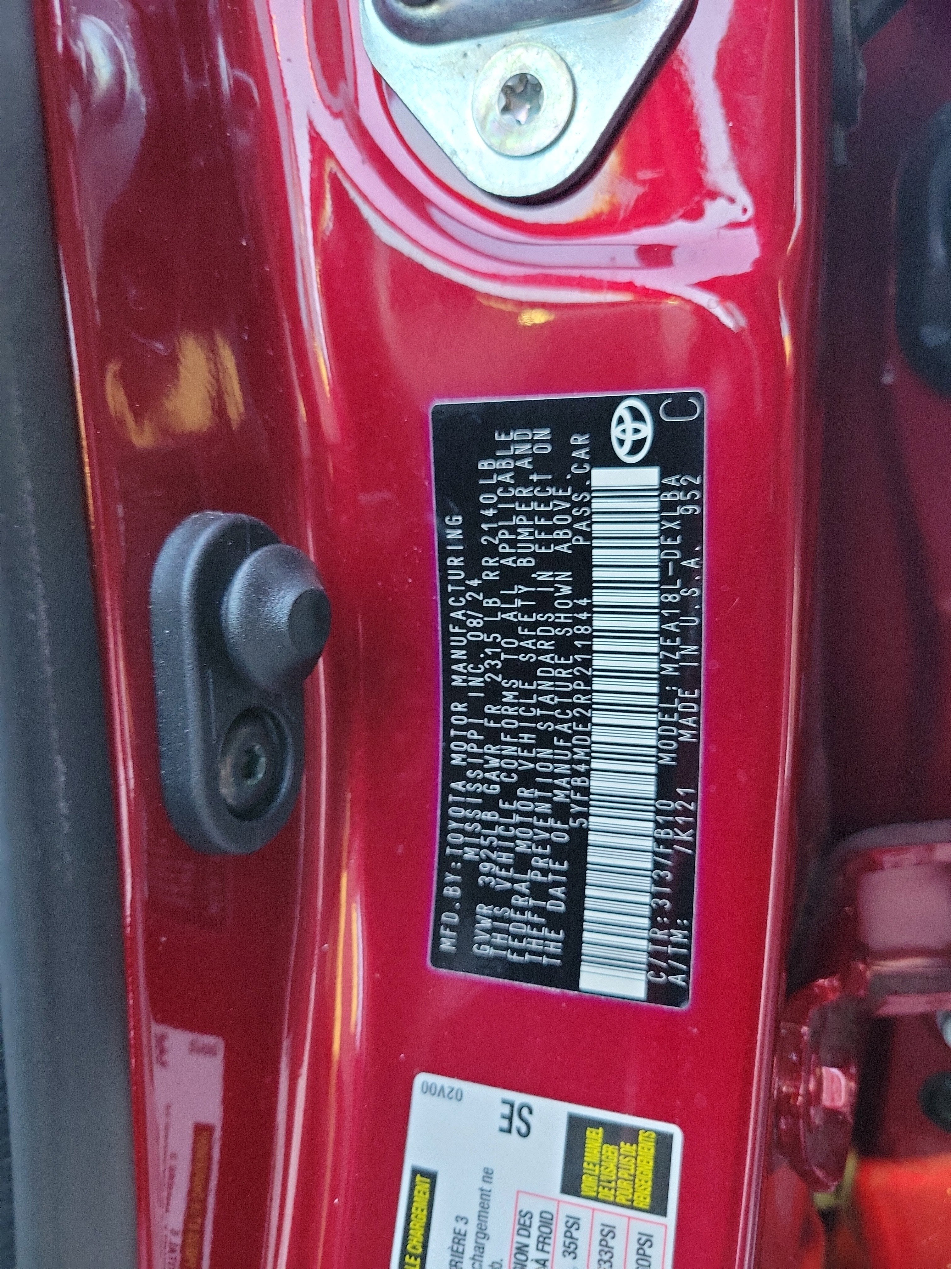 2024 Toyota Corolla LE