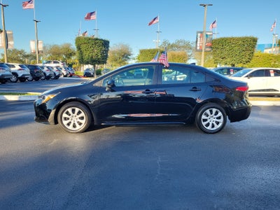 2025 Toyota Corolla LE