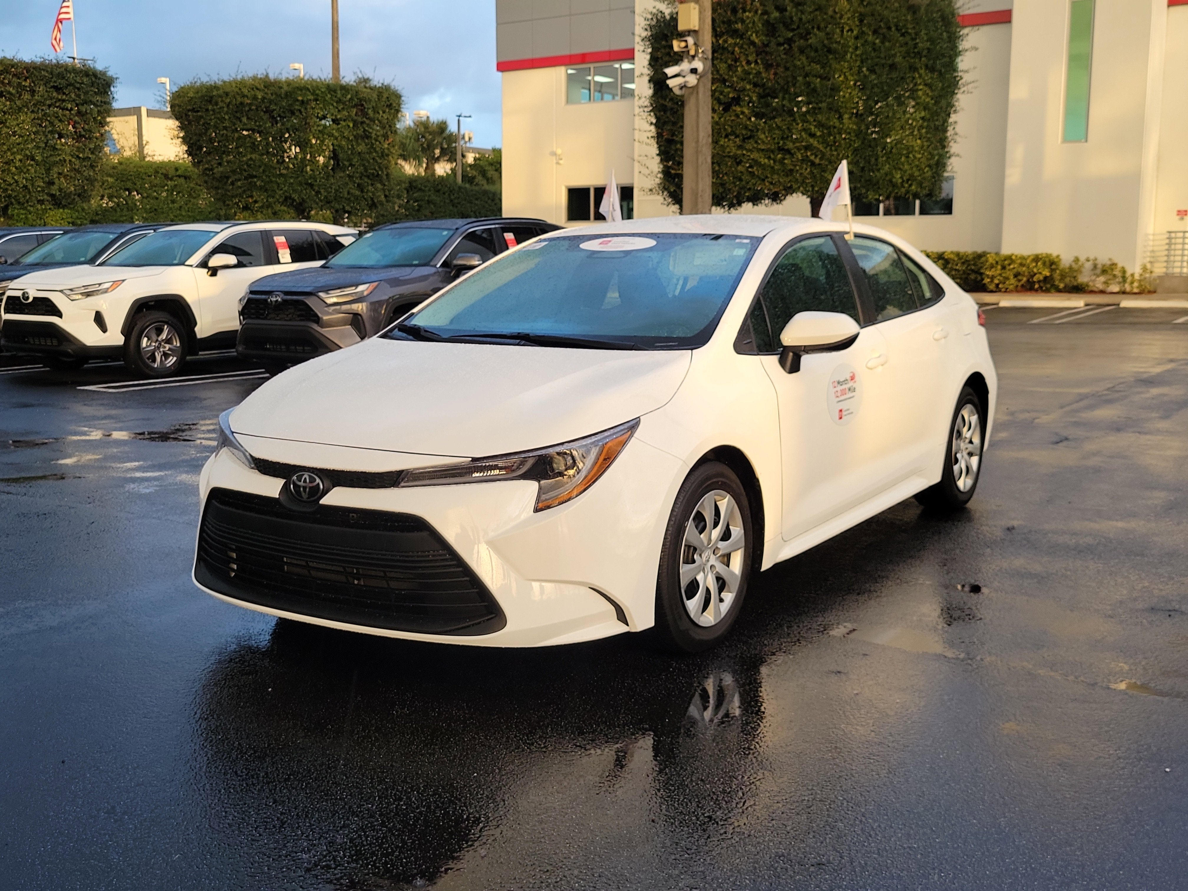 2025 Toyota Corolla LE