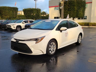 2025 Toyota Corolla LE