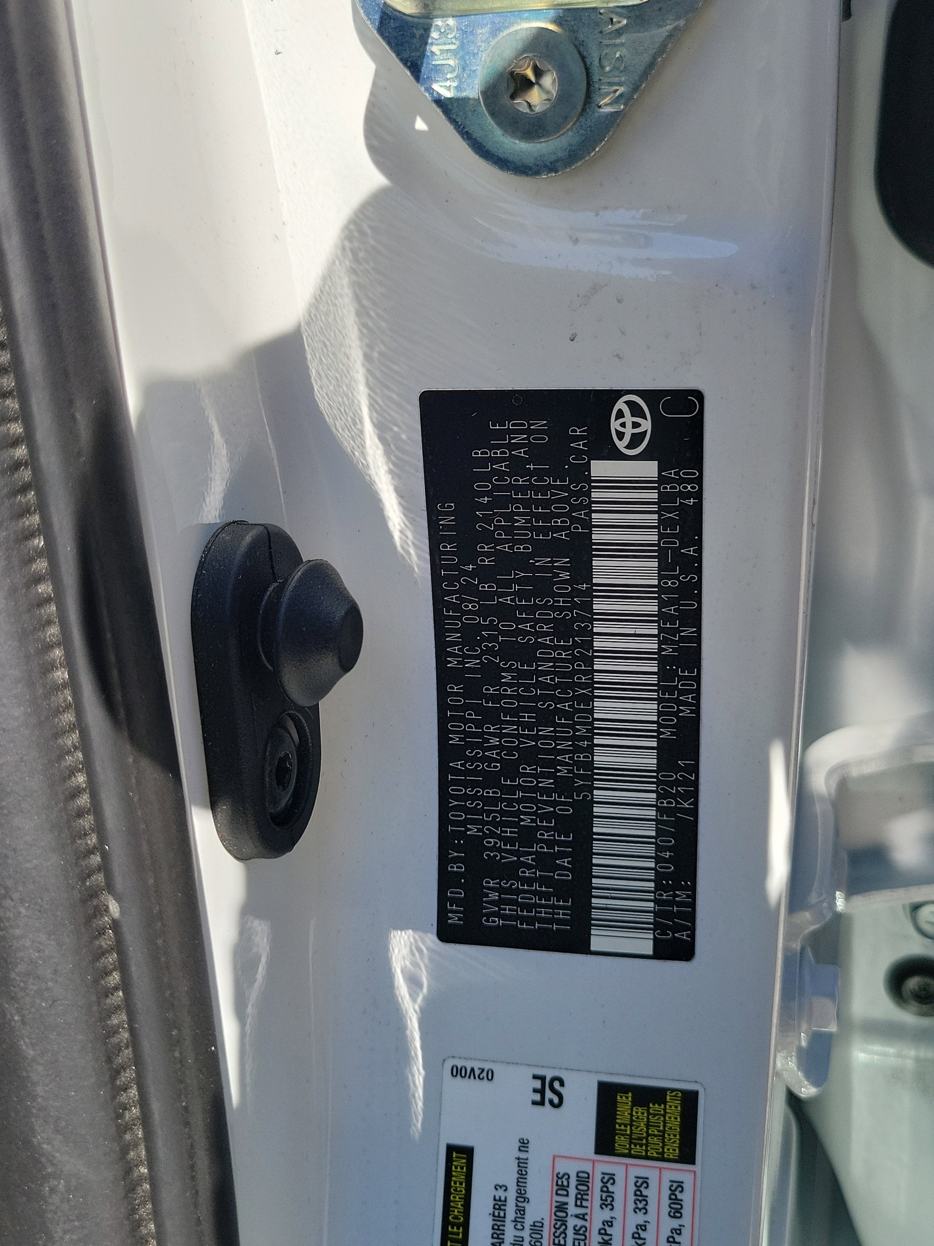 2024 Toyota Corolla LE