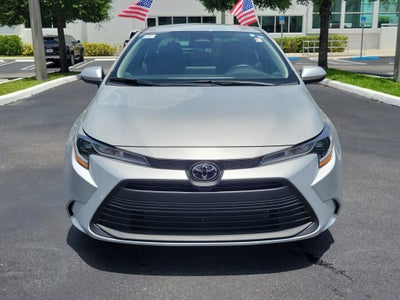 2025 Toyota Corolla LE