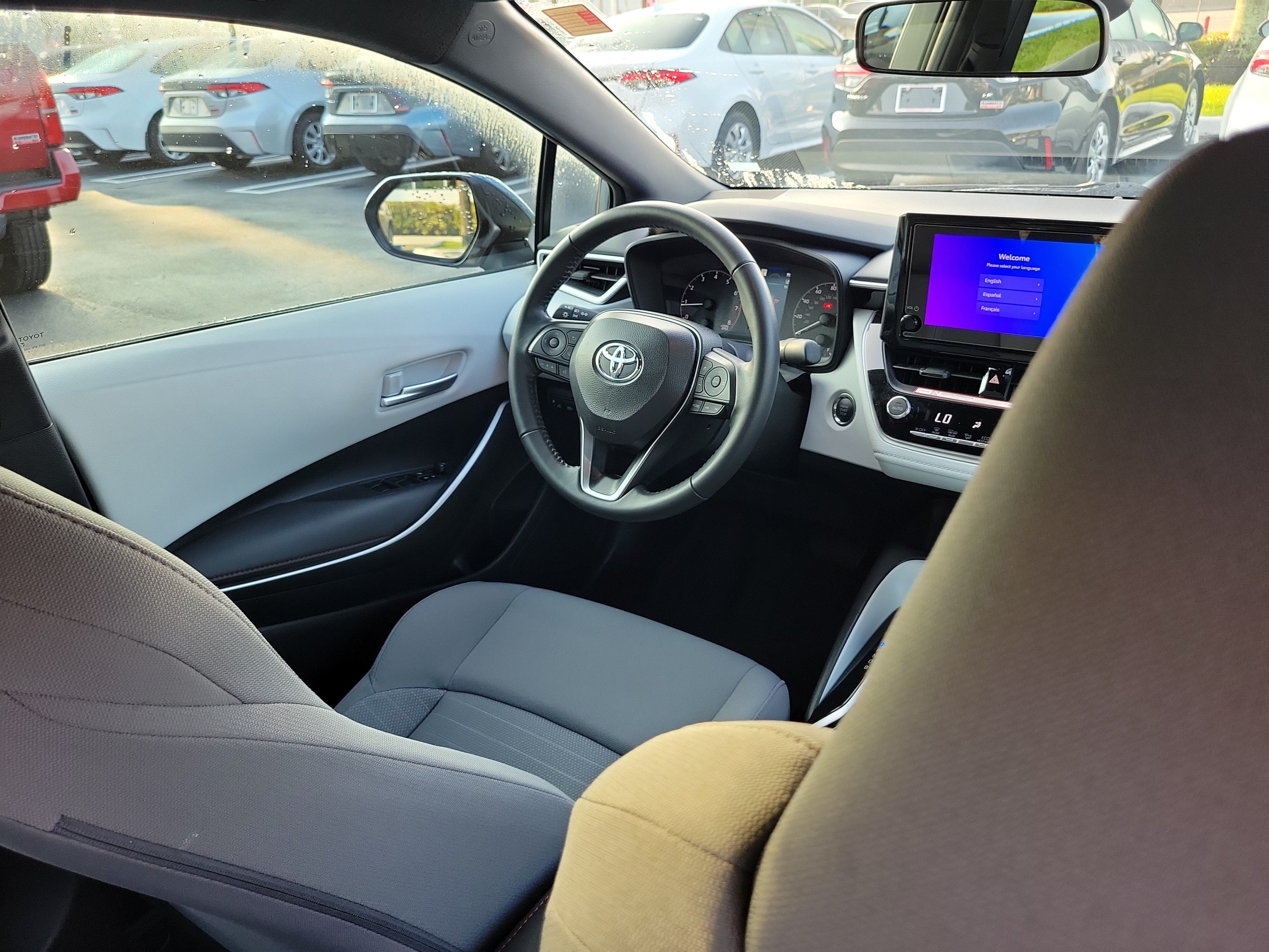 2025 Toyota Corolla SE