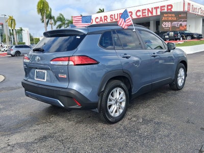 2024 Toyota Corolla Cross LE