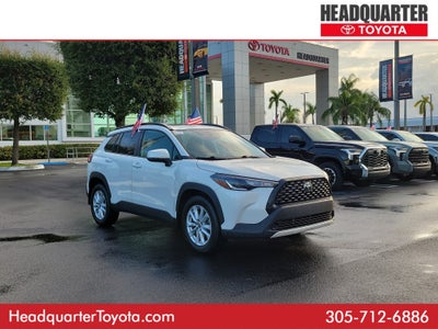 2024 Toyota Corolla Cross LE
