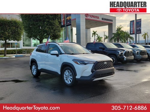 2024 Toyota Corolla Cross LE