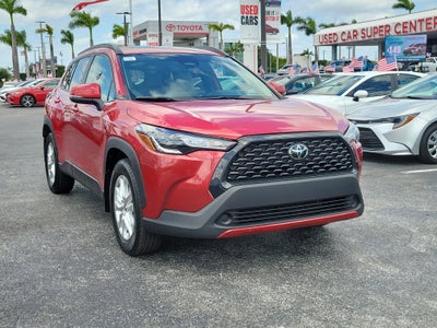 2024 Toyota Corolla Cross LE