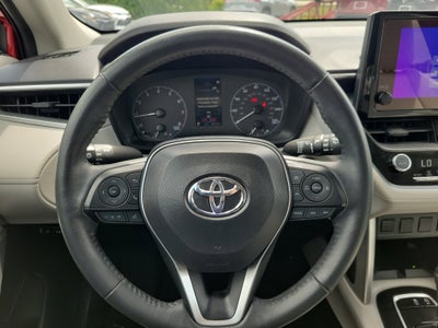 2024 Toyota Corolla Cross LE