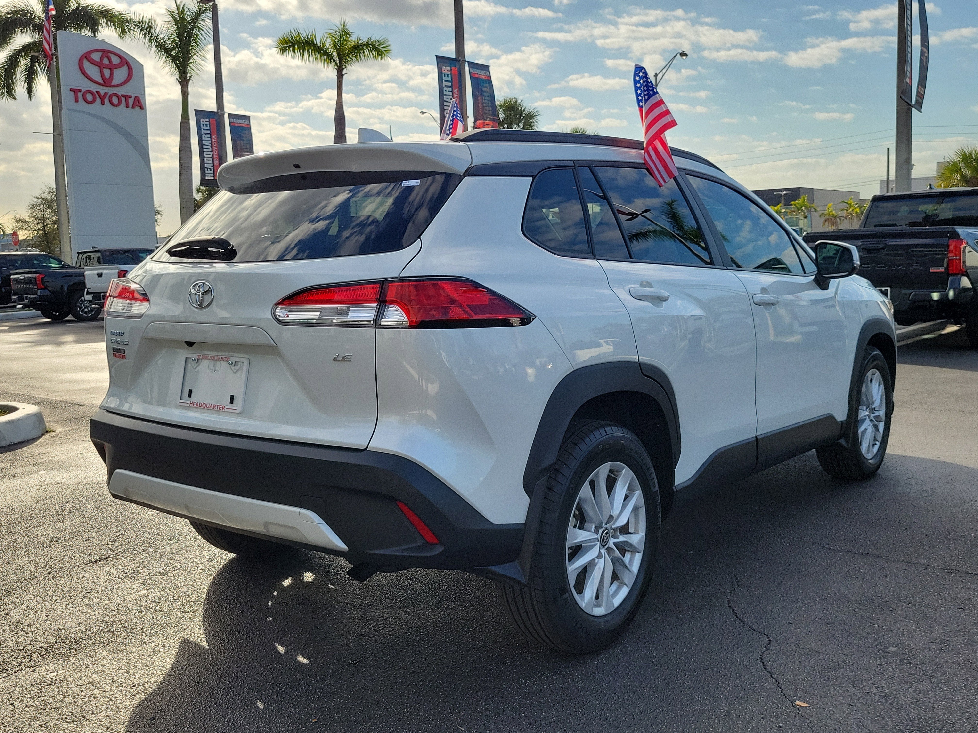 2024 Toyota Corolla Cross LE